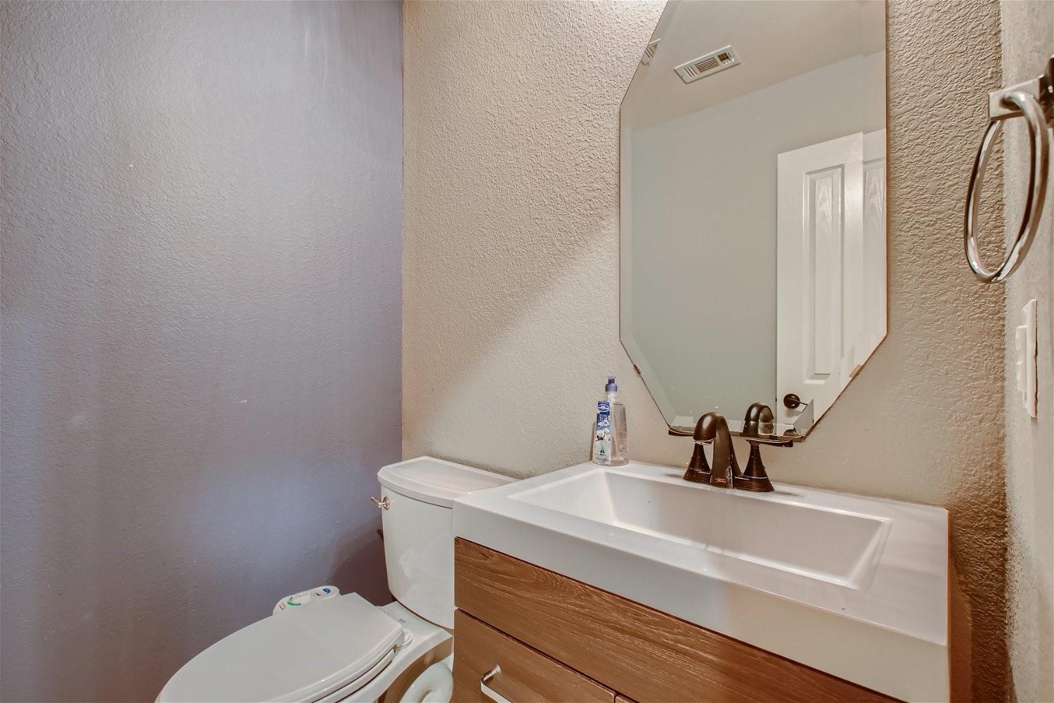 5320 Spirea Cv, Austin, TX 78749