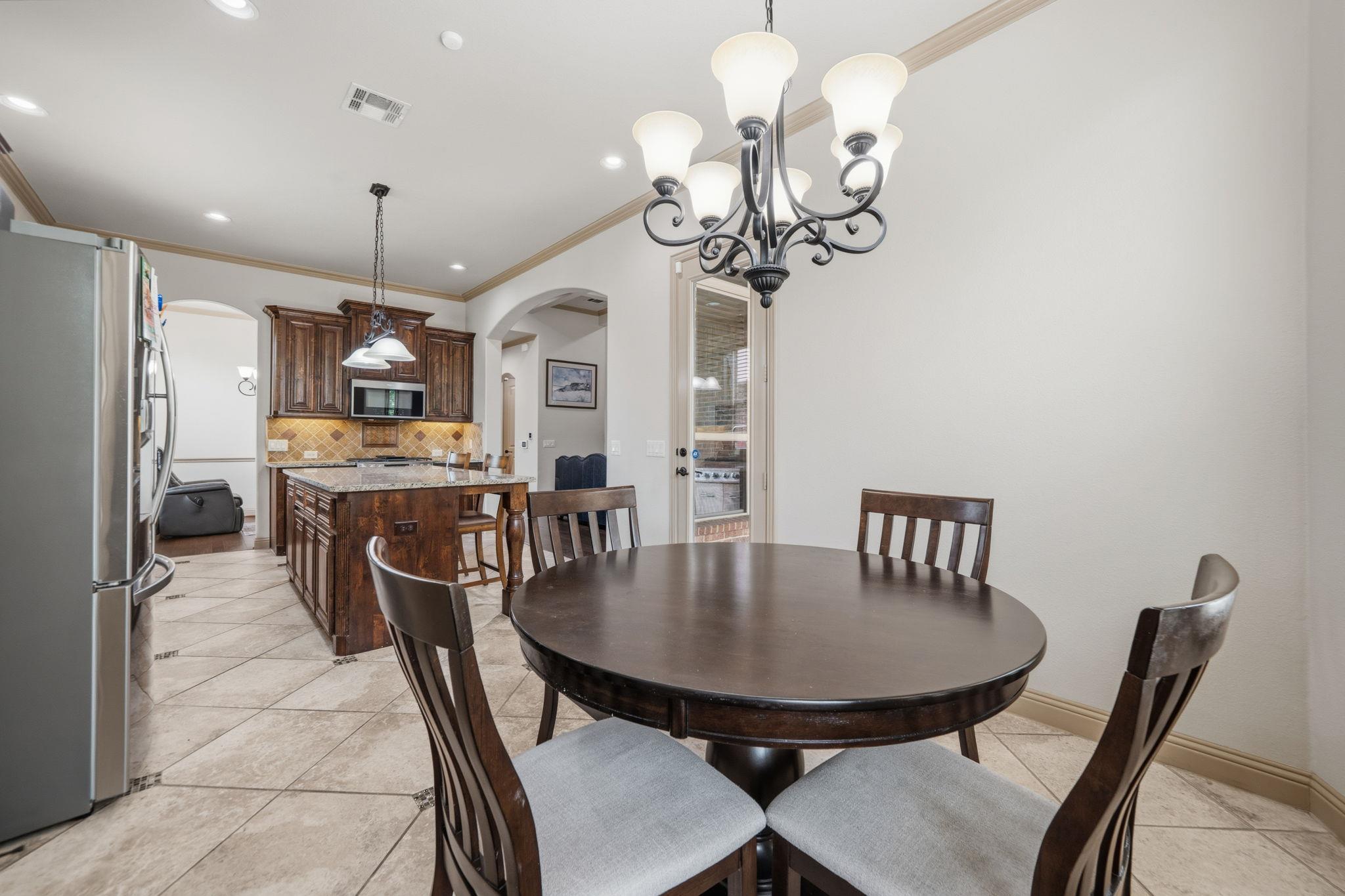 9312 Sydney Marilyn Ln, Austin, TX 78748