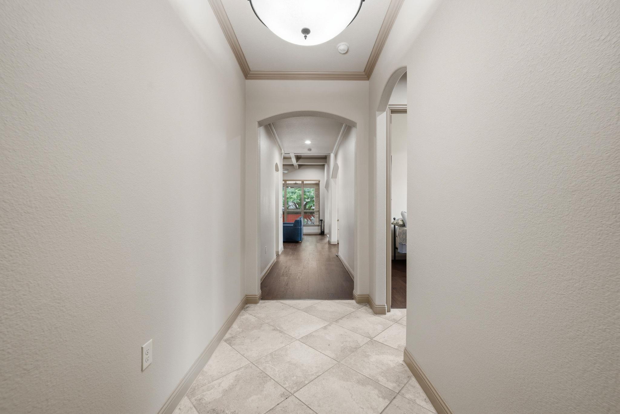 9312 Sydney Marilyn Ln, Austin, TX 78748