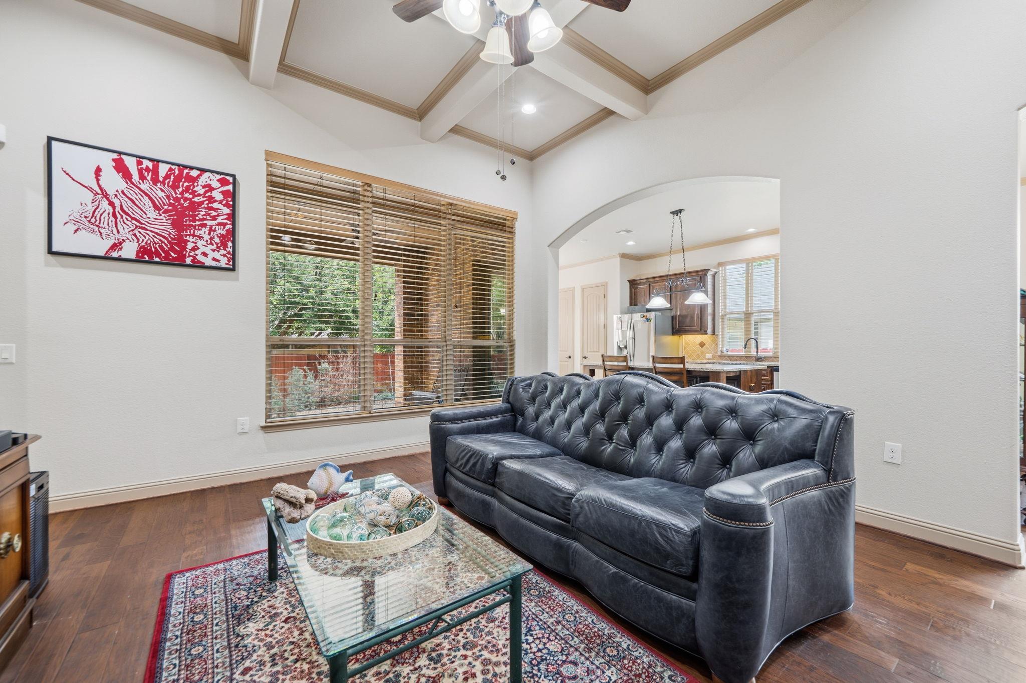 9312 Sydney Marilyn Ln, Austin, TX 78748