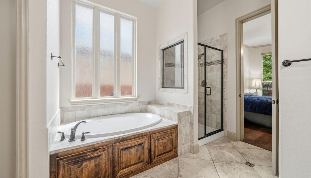 9312 Sydney Marilyn Ln, Austin, TX 78748