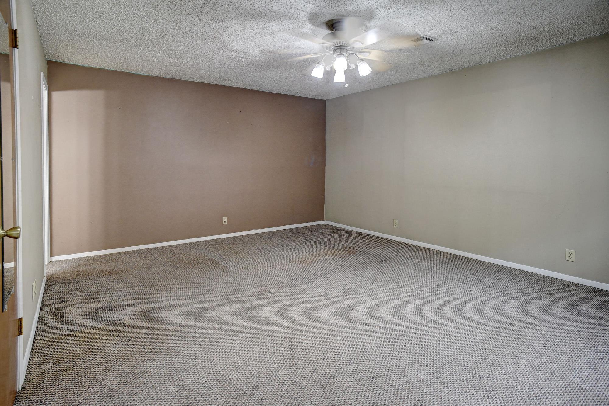 124 Blue Oaks Dr, Cedar Creek, TX 78612