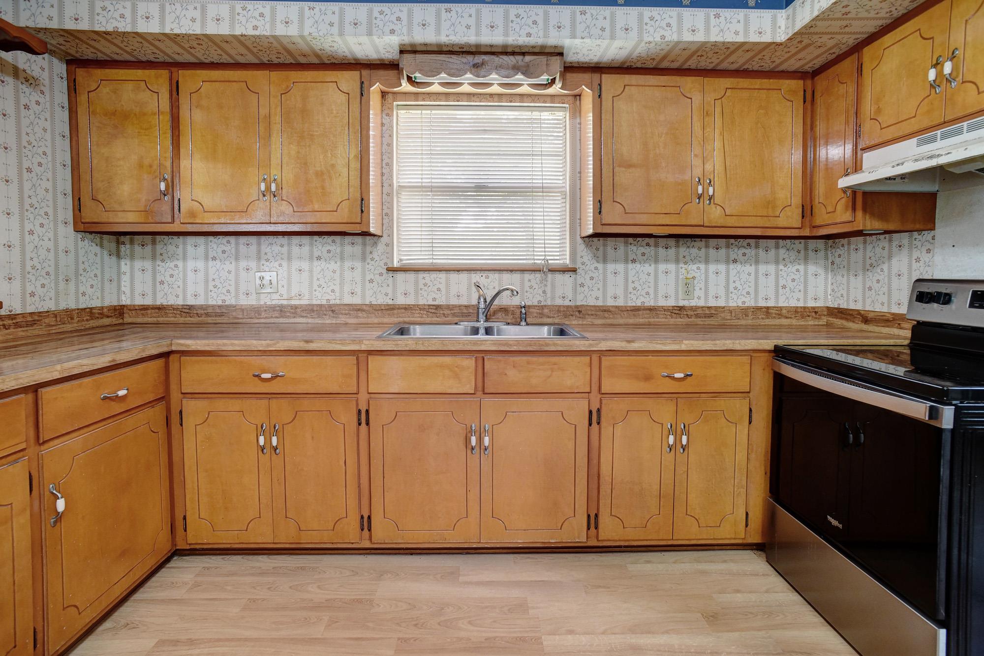 124 Blue Oaks Dr, Cedar Creek, TX 78612