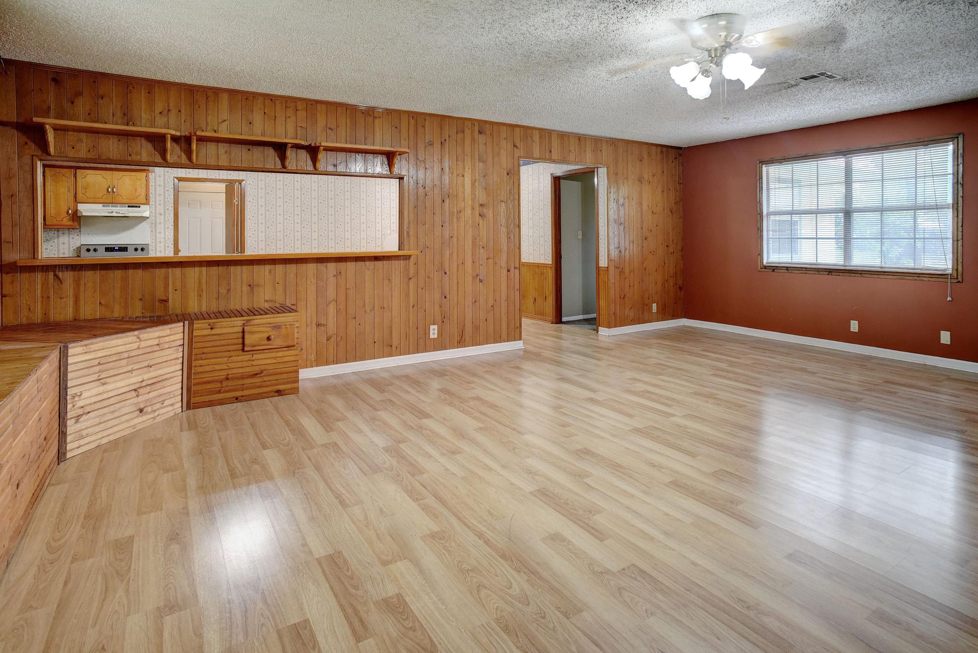 124 Blue Oaks Dr, Cedar Creek, TX 78612