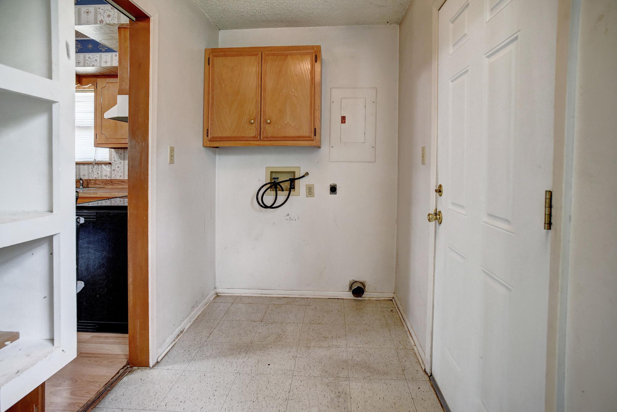 124 Blue Oaks Dr, Cedar Creek, TX 78612