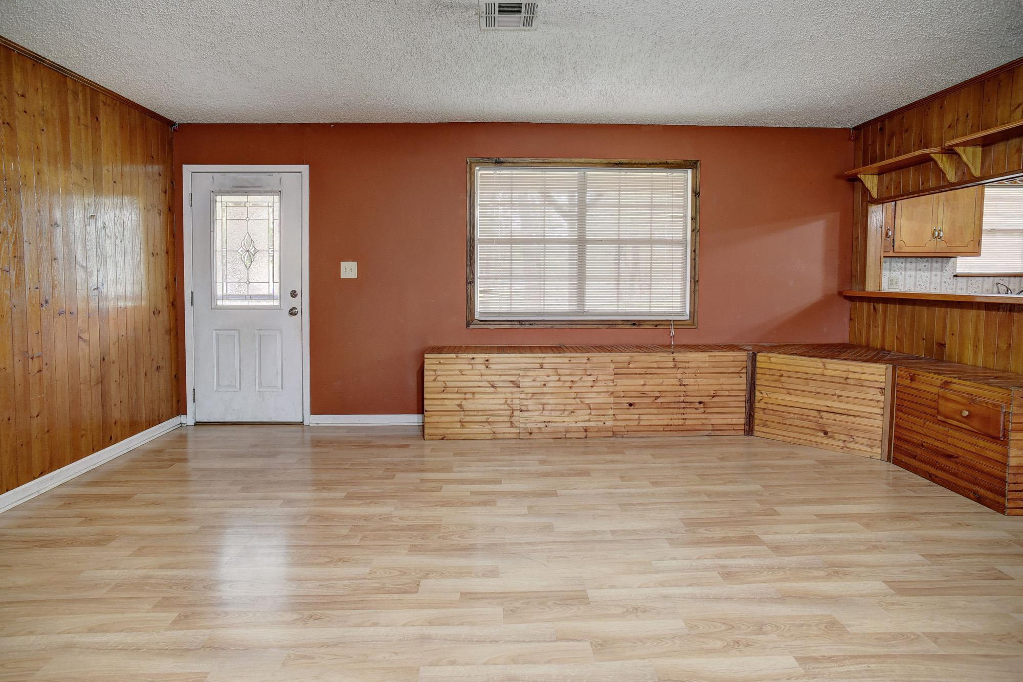 124 Blue Oaks Dr, Cedar Creek, TX 78612