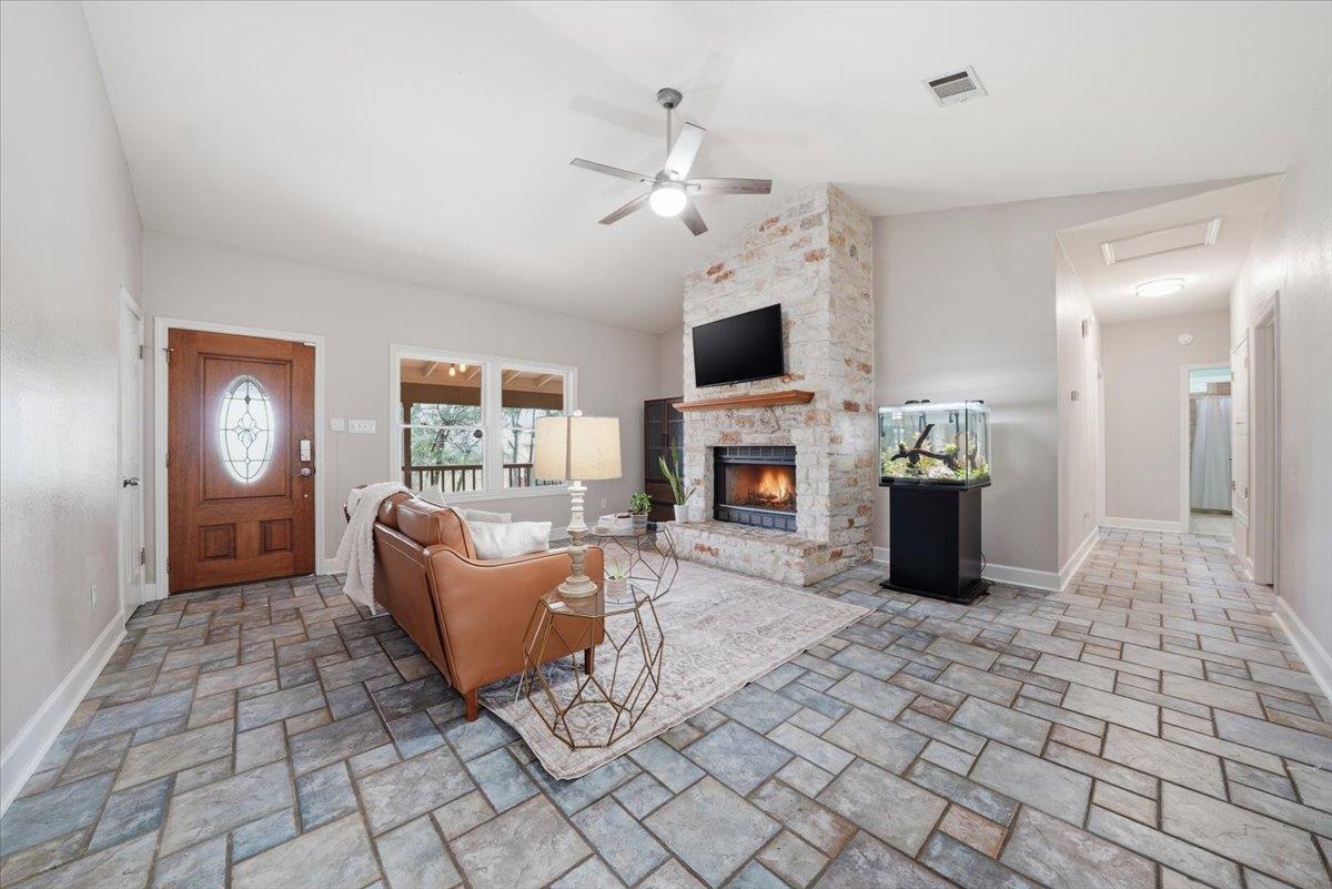 20326 Fm 969 # 5, Webberville, TX 78653