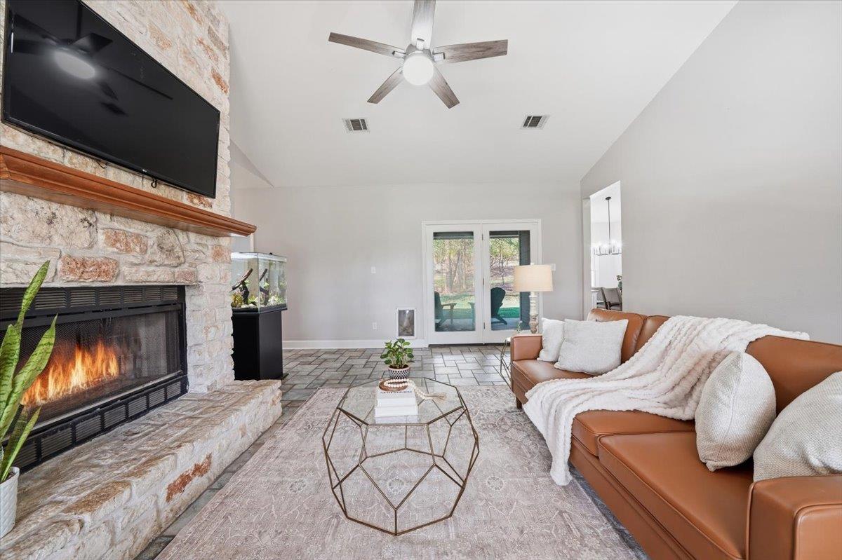 20326 Fm 969 # 5, Webberville, TX 78653