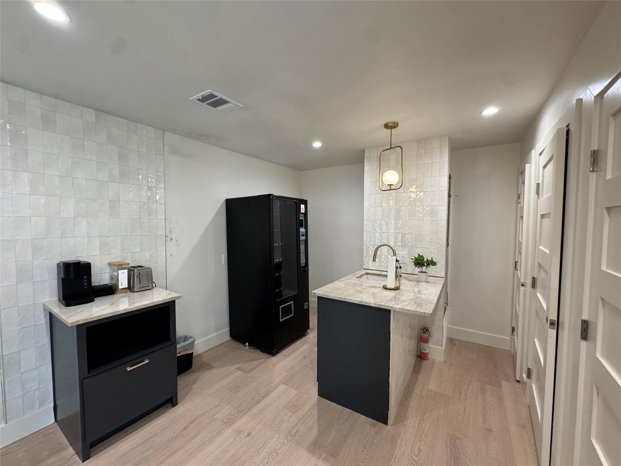 14600 Celestial Ln # B, Pflugerville, TX 78660