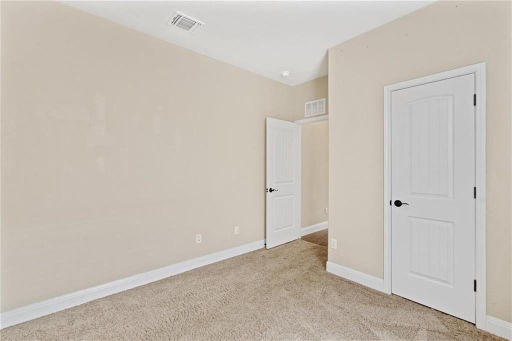 215 Methodius Dr, Hutto, TX 78634