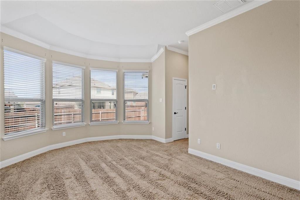 215 Methodius Dr, Hutto, TX 78634