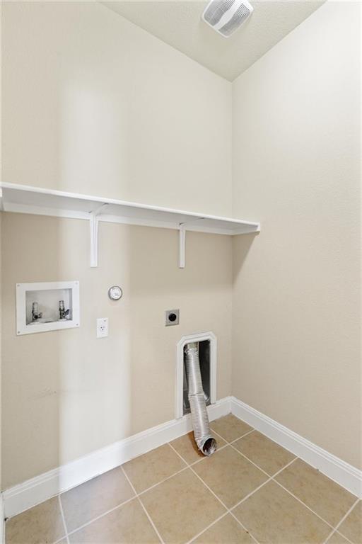 215 Methodius Dr, Hutto, TX 78634