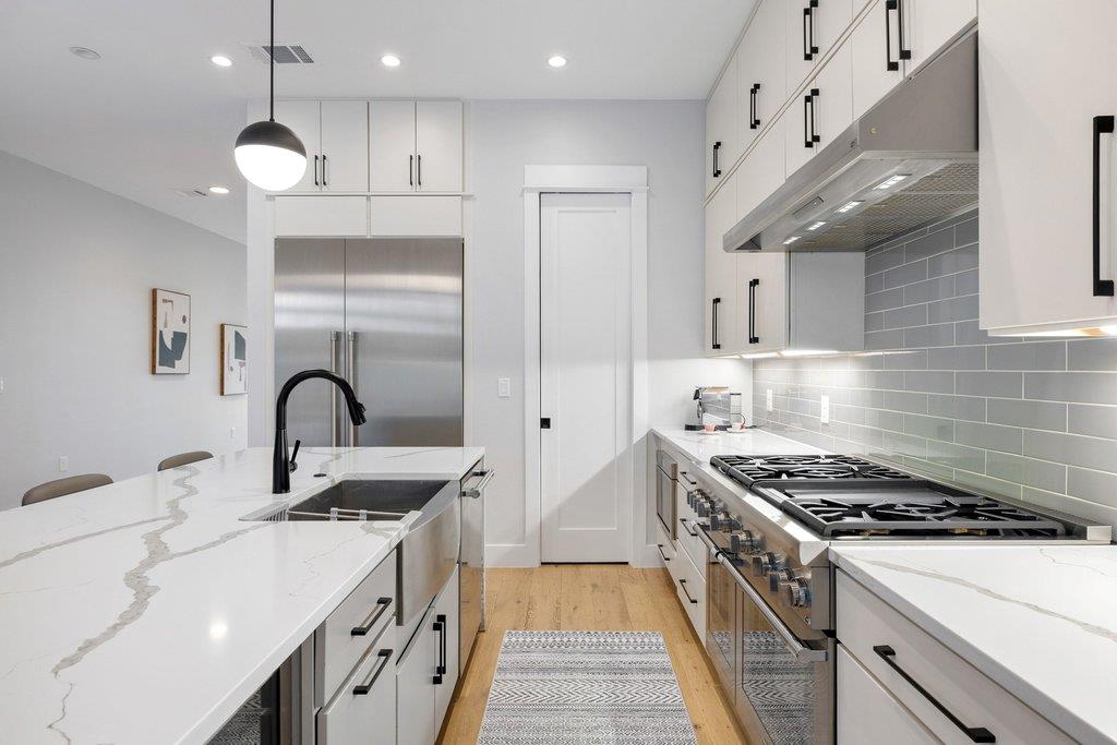 5405 Montview St, Austin, TX 78756