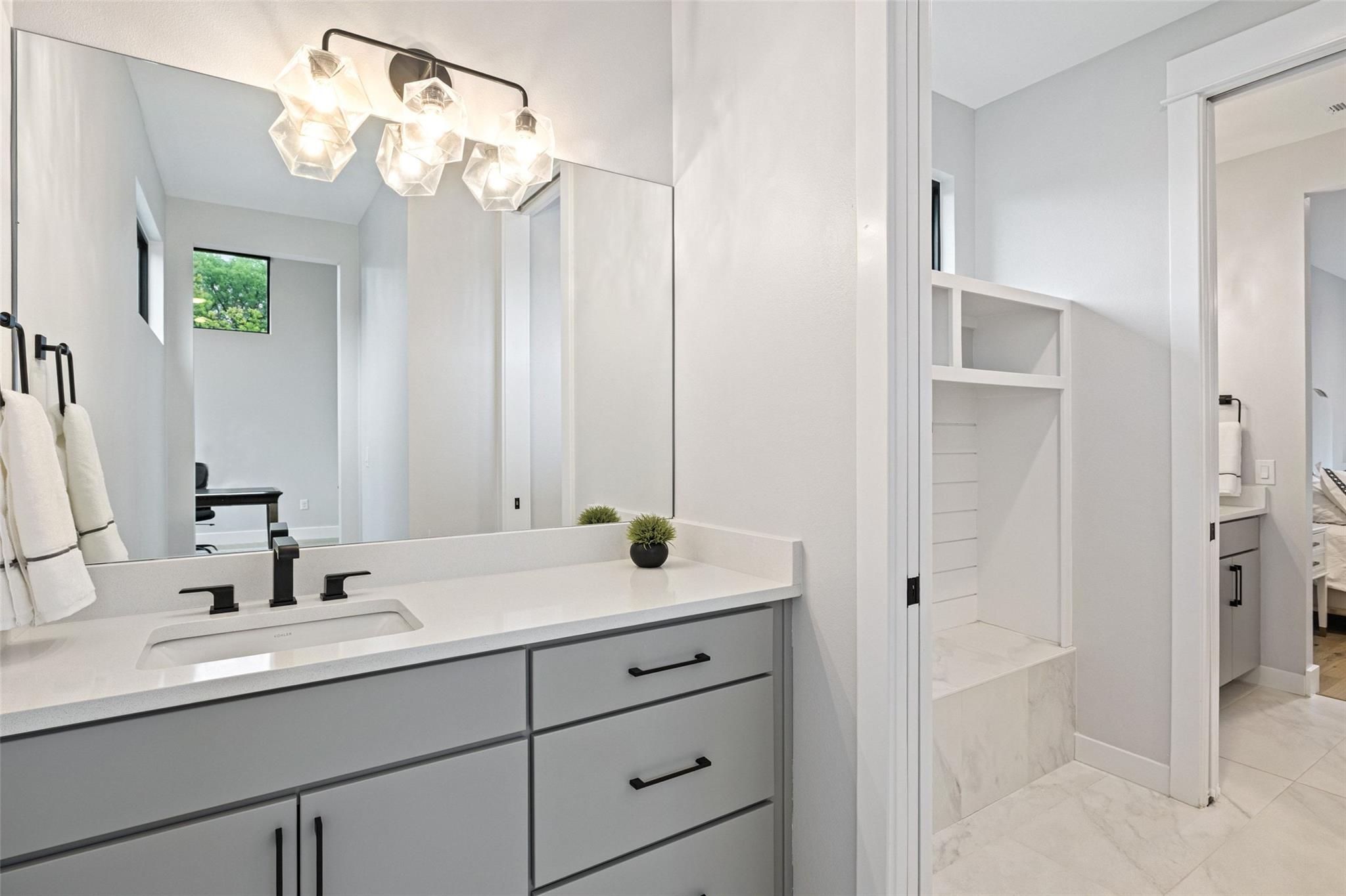 5405 Montview St, Austin, TX 78756