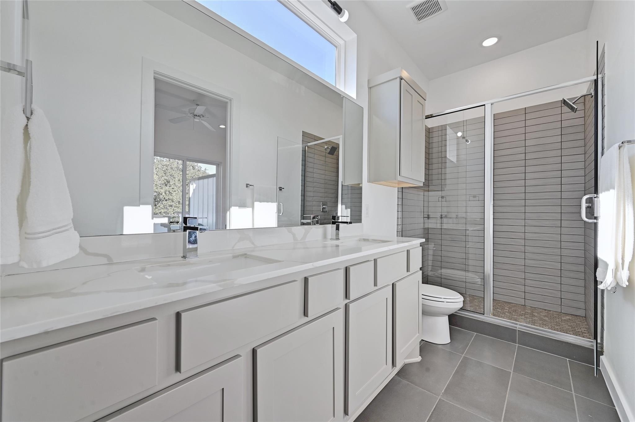 2804 S 1st St # 2106, Austin, TX 78704