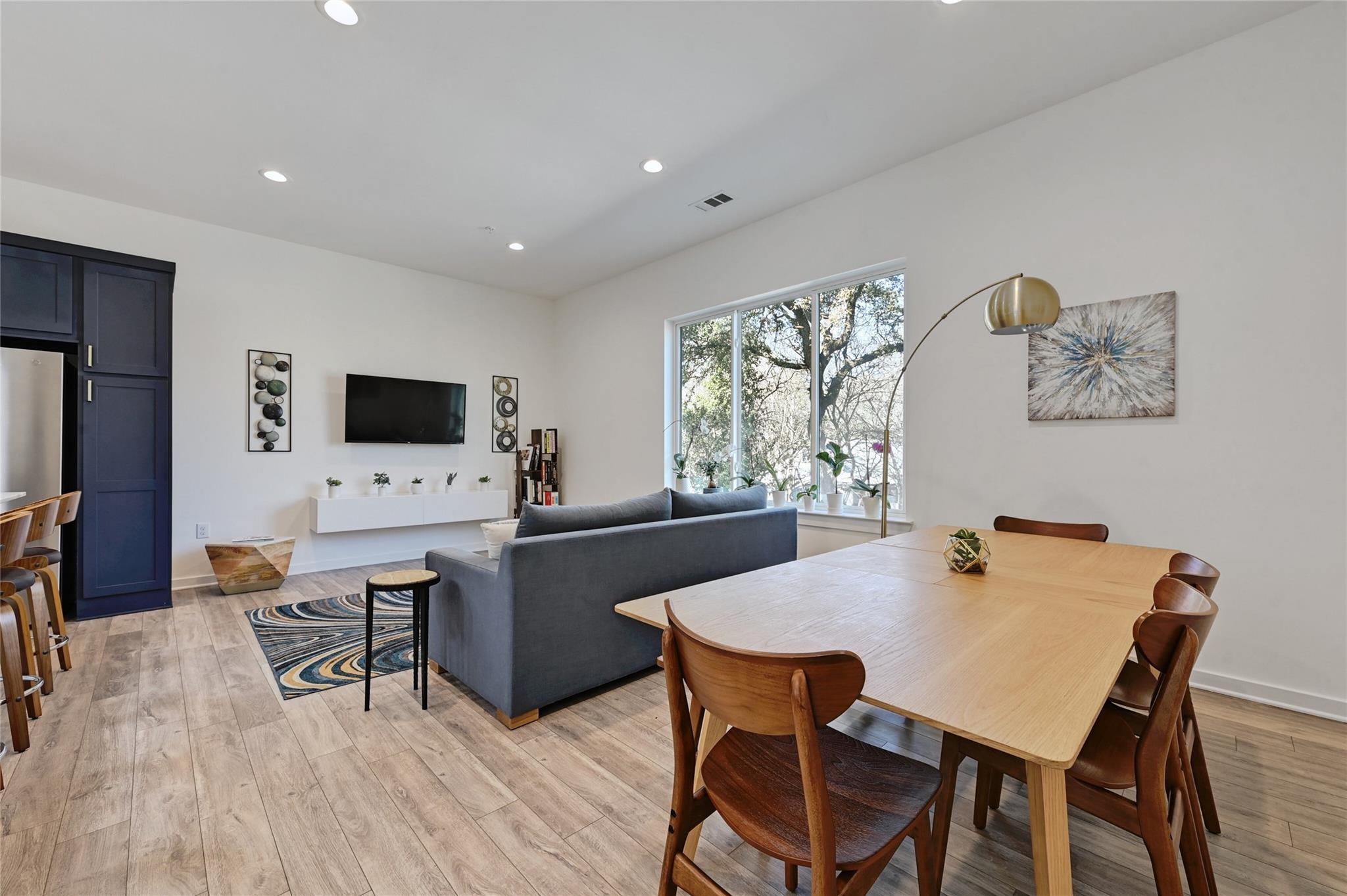 2804 S 1st St # 2106, Austin, TX 78704