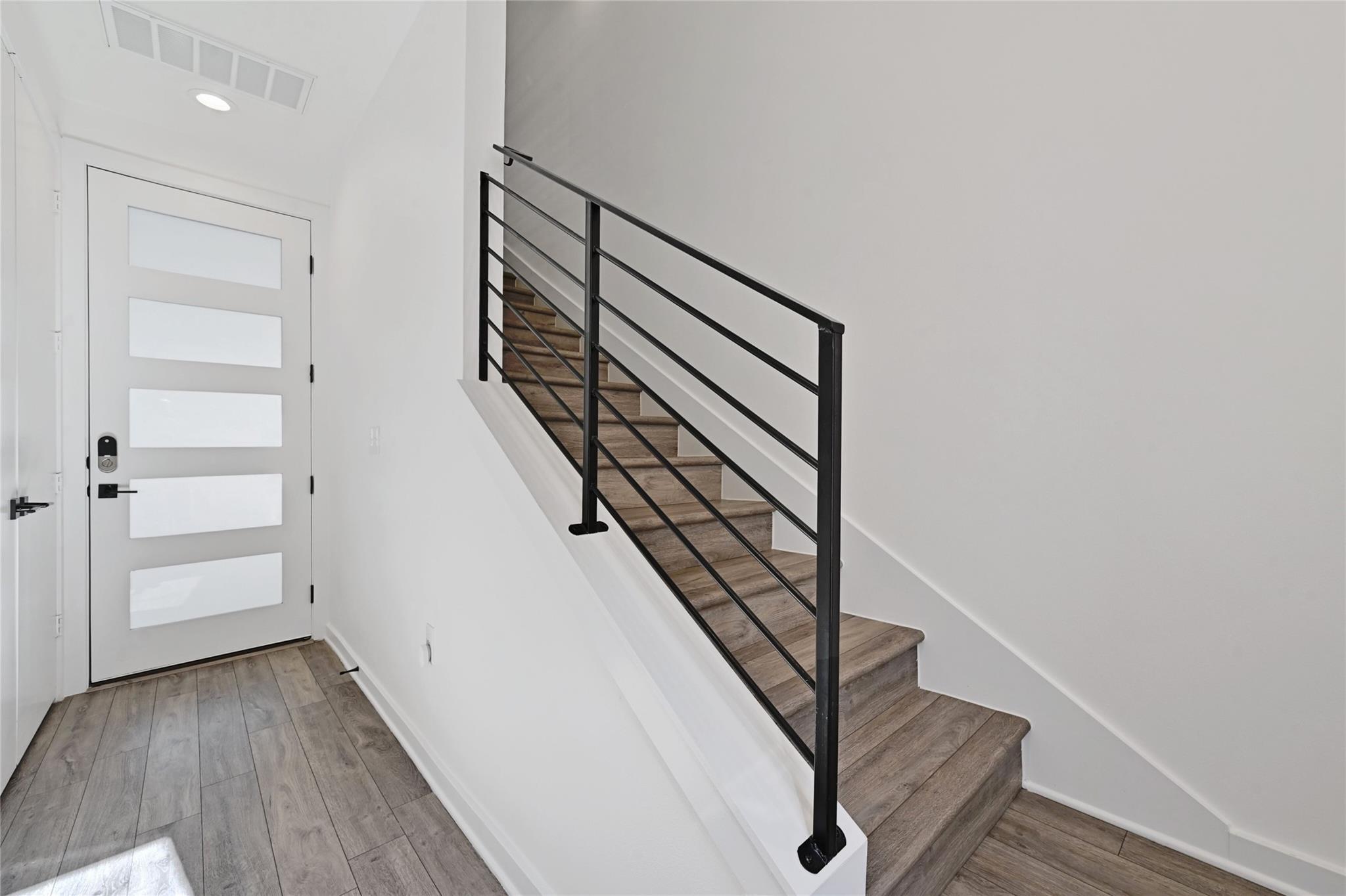 2804 S 1st St # 2106, Austin, TX 78704