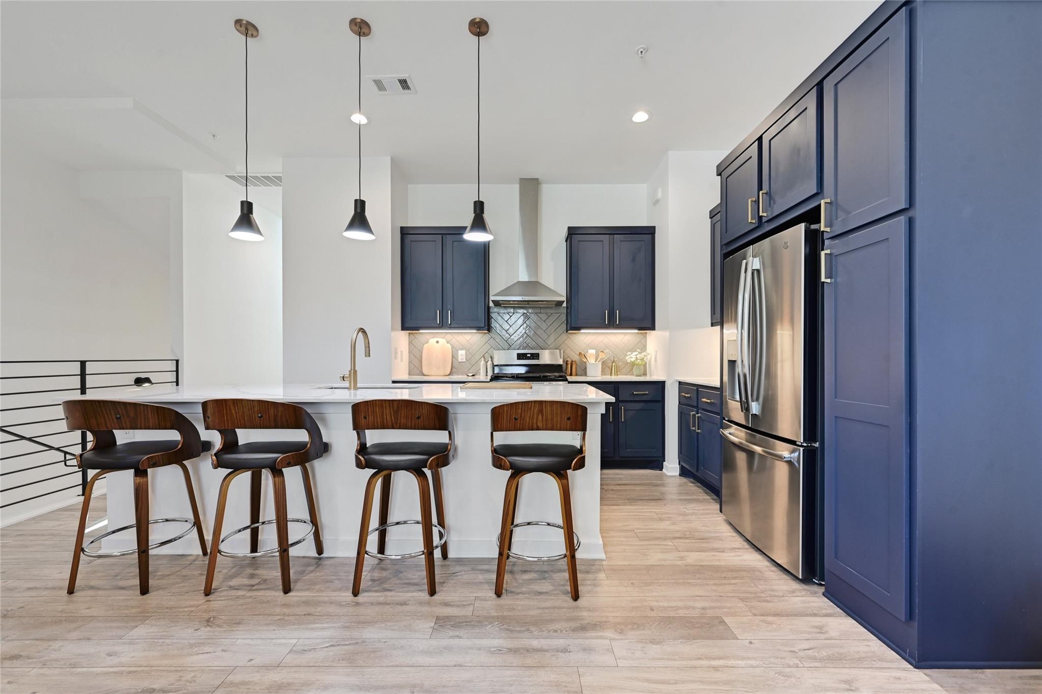 2804 S 1st St # 2106, Austin, TX 78704