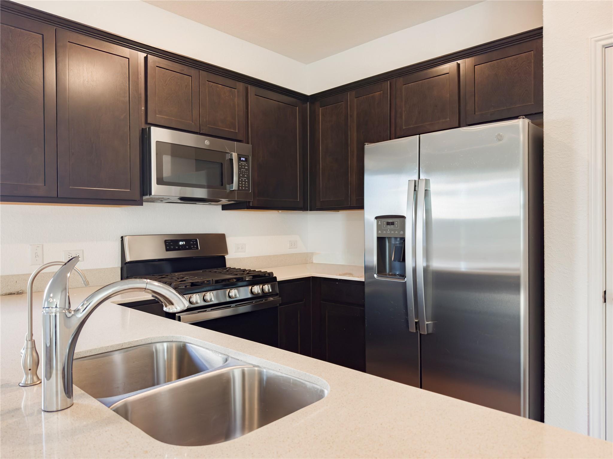 312 Soapstone Pass, Maxwell, TX 78656