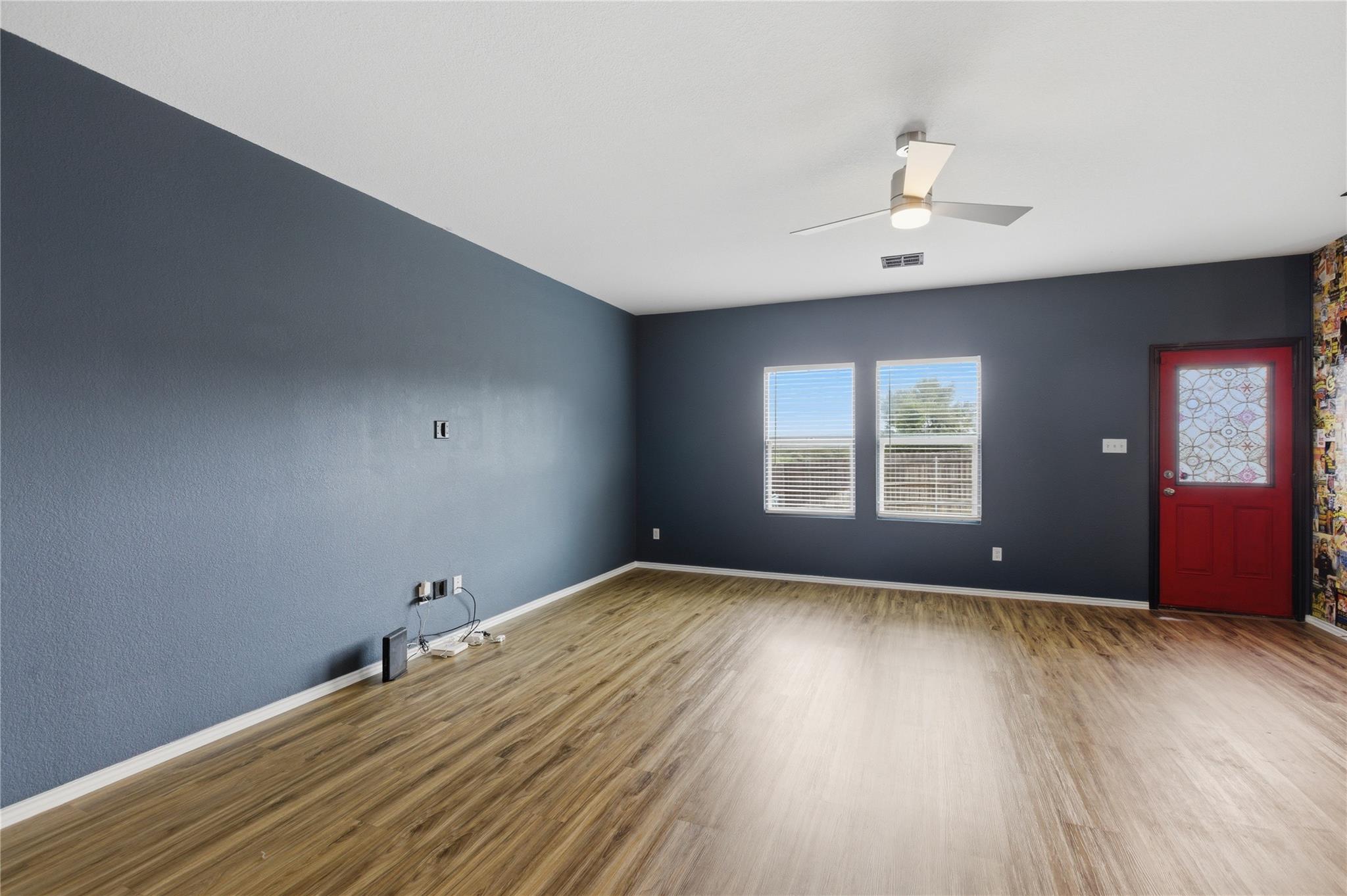 116 Night Riders Way, Jarrell, TX 76537