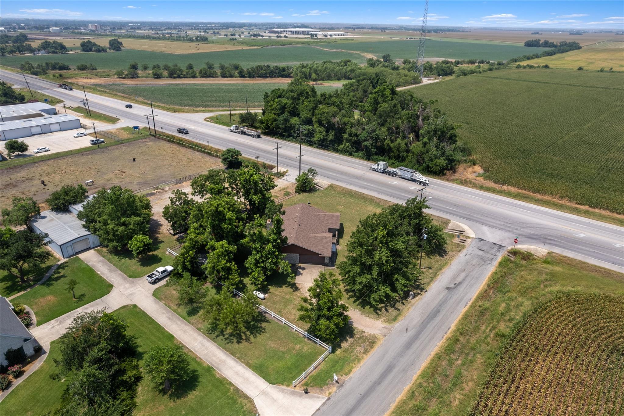 20 County Road 408, Taylor, TX 76574