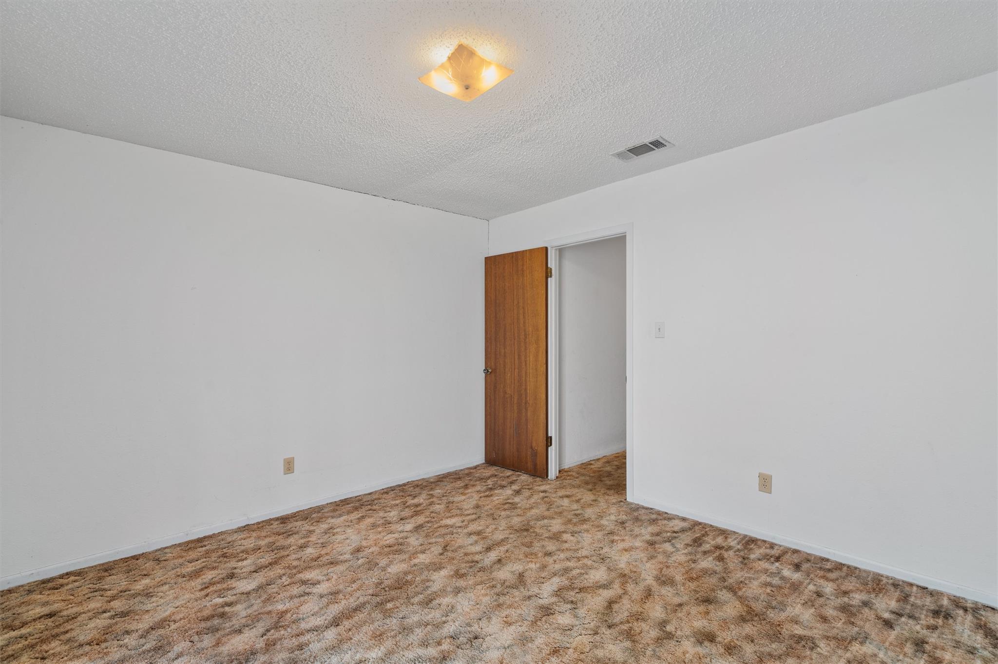 20 County Road 408, Taylor, TX 76574