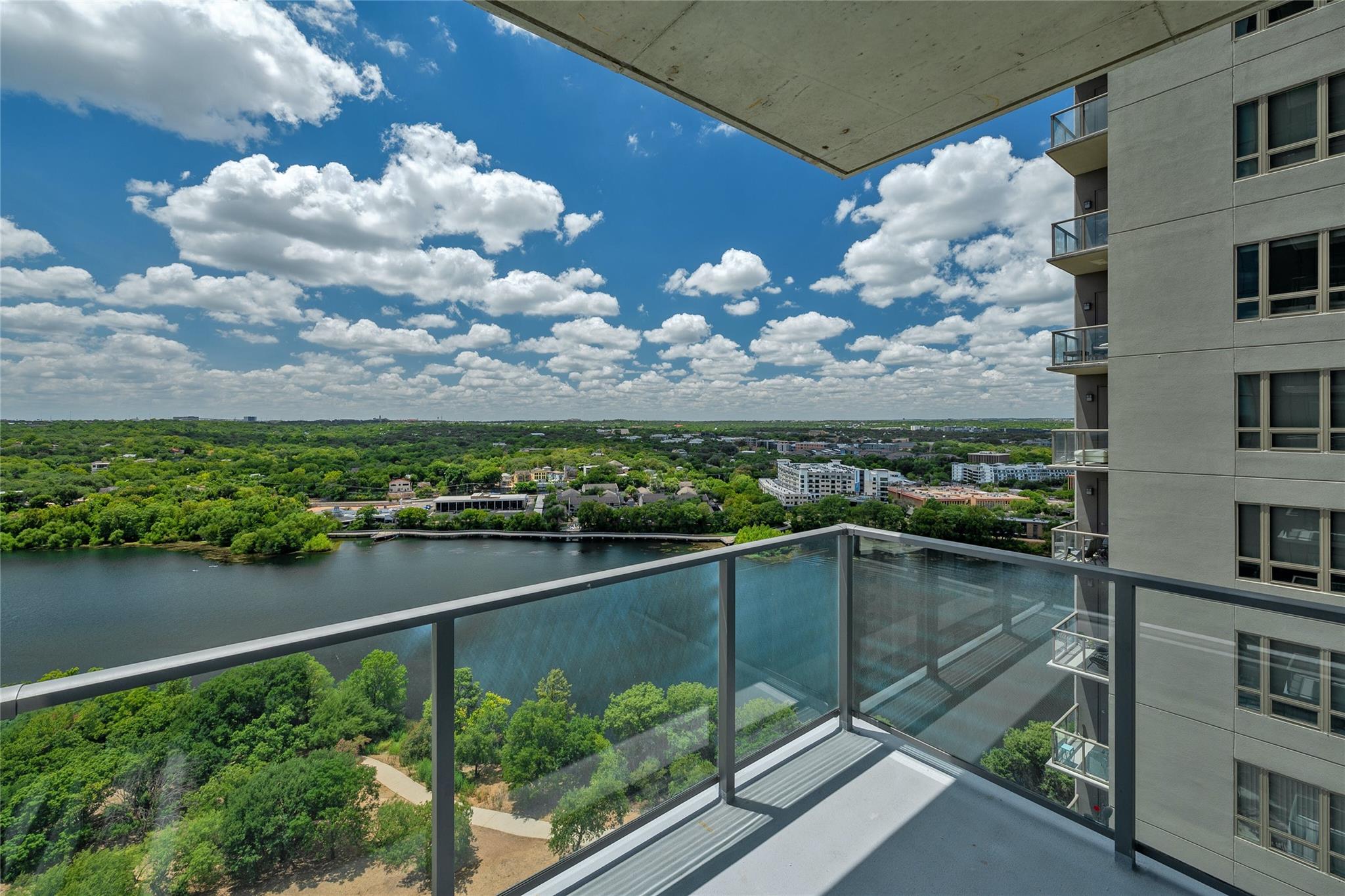 44 East Ave # 1701, Austin, TX 78701