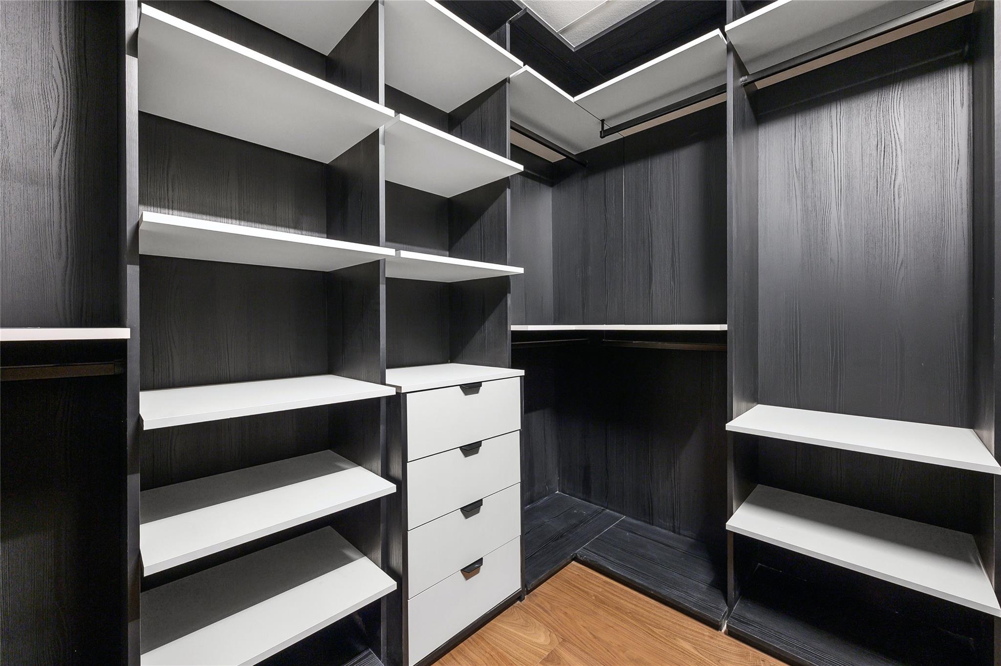 44 East Ave # 1701, Austin, TX 78701