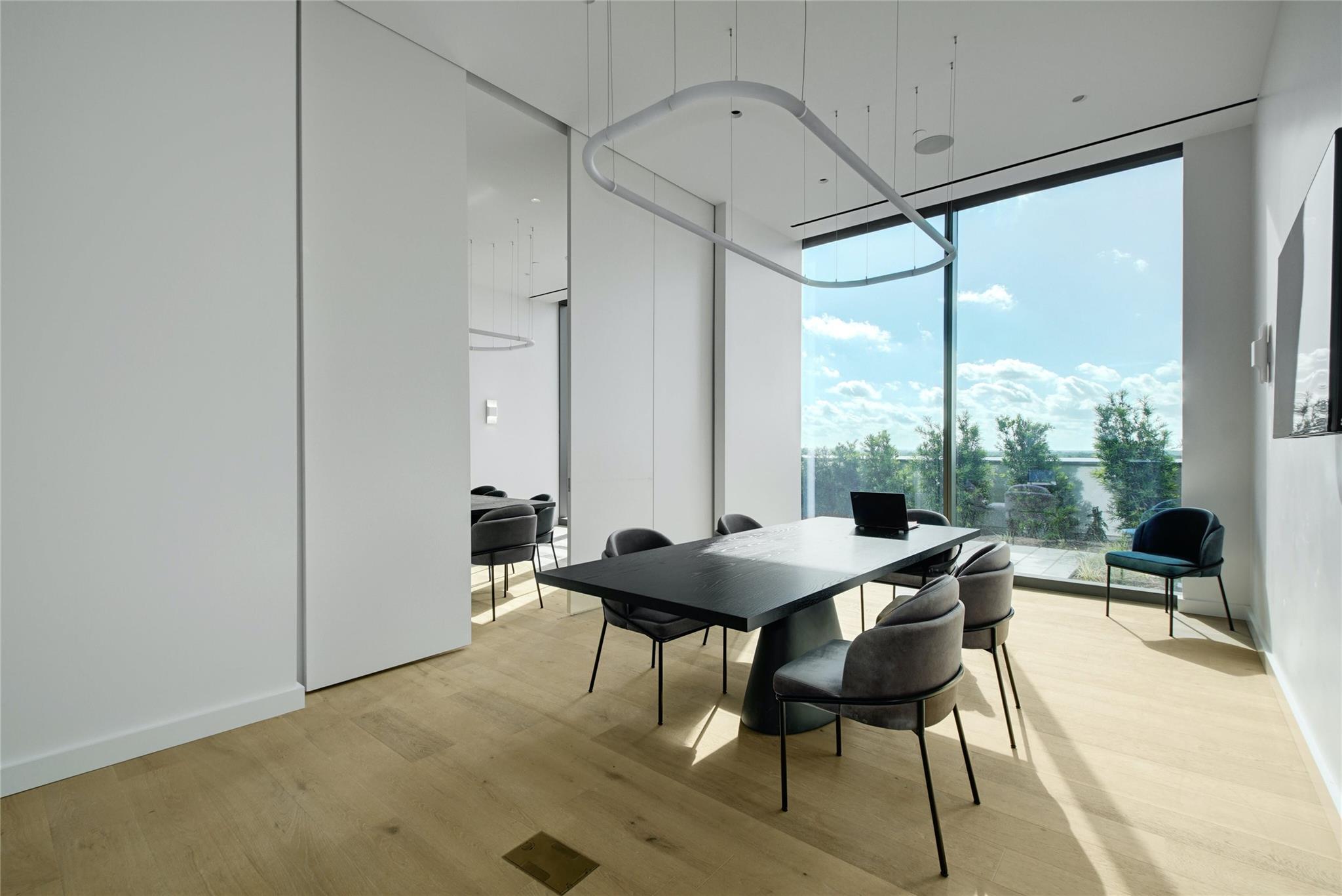 44 East Ave # 1701, Austin, TX 78701