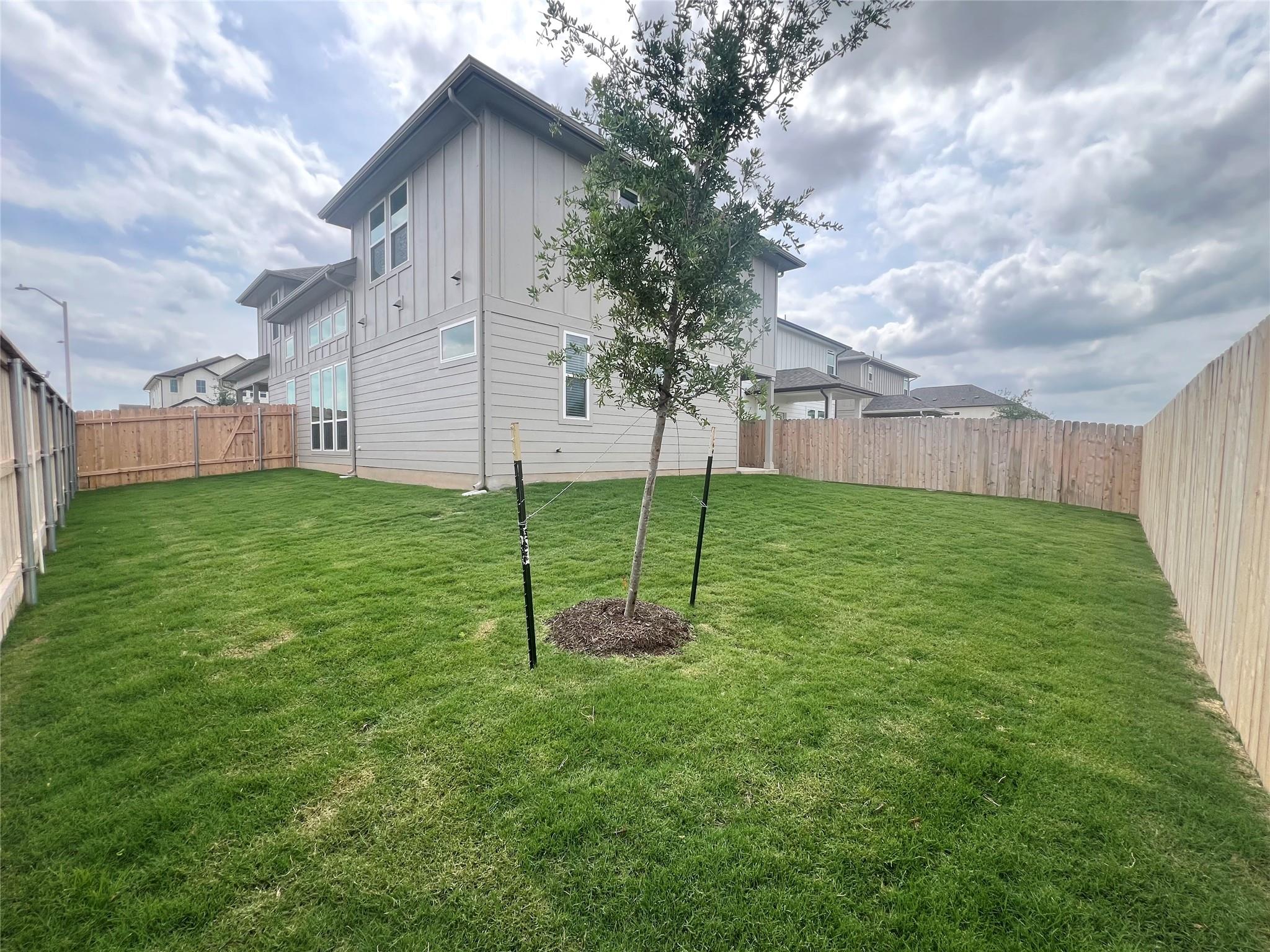 364 Young St, Buda, TX 78610