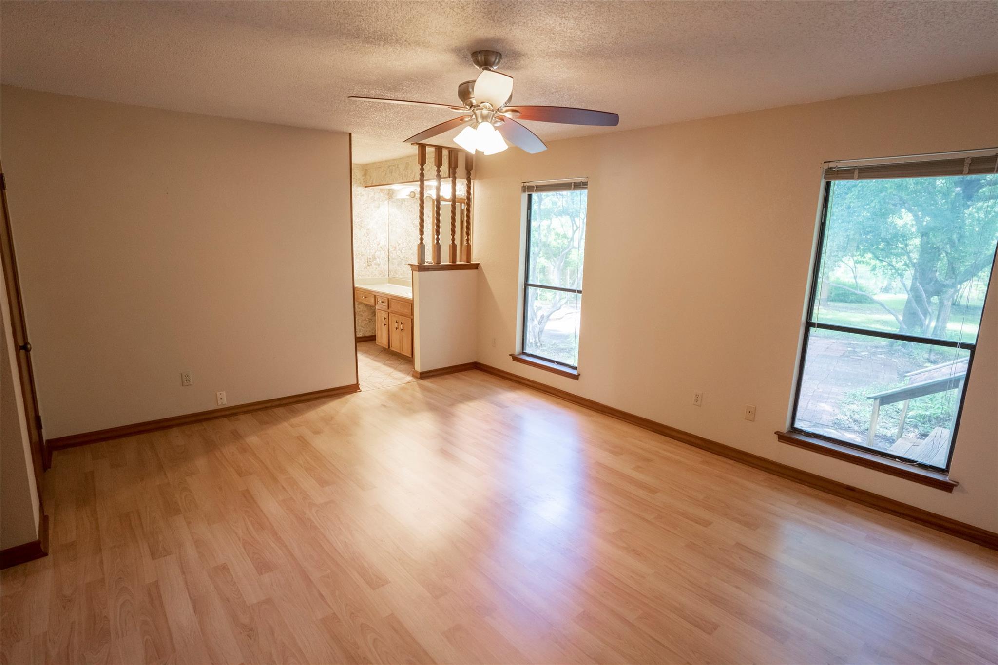 1603 W Creek Loop, Round Rock, TX 78681