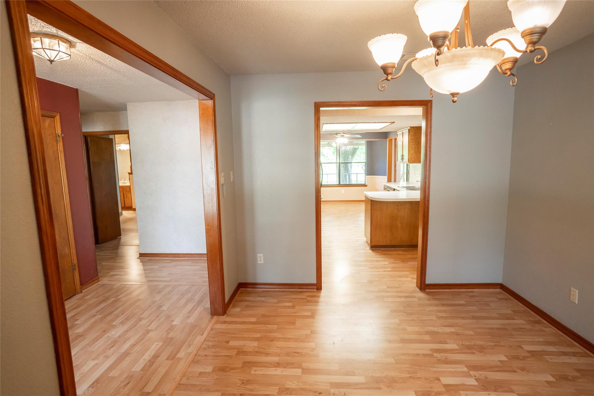 1603 W Creek Loop, Round Rock, TX 78681