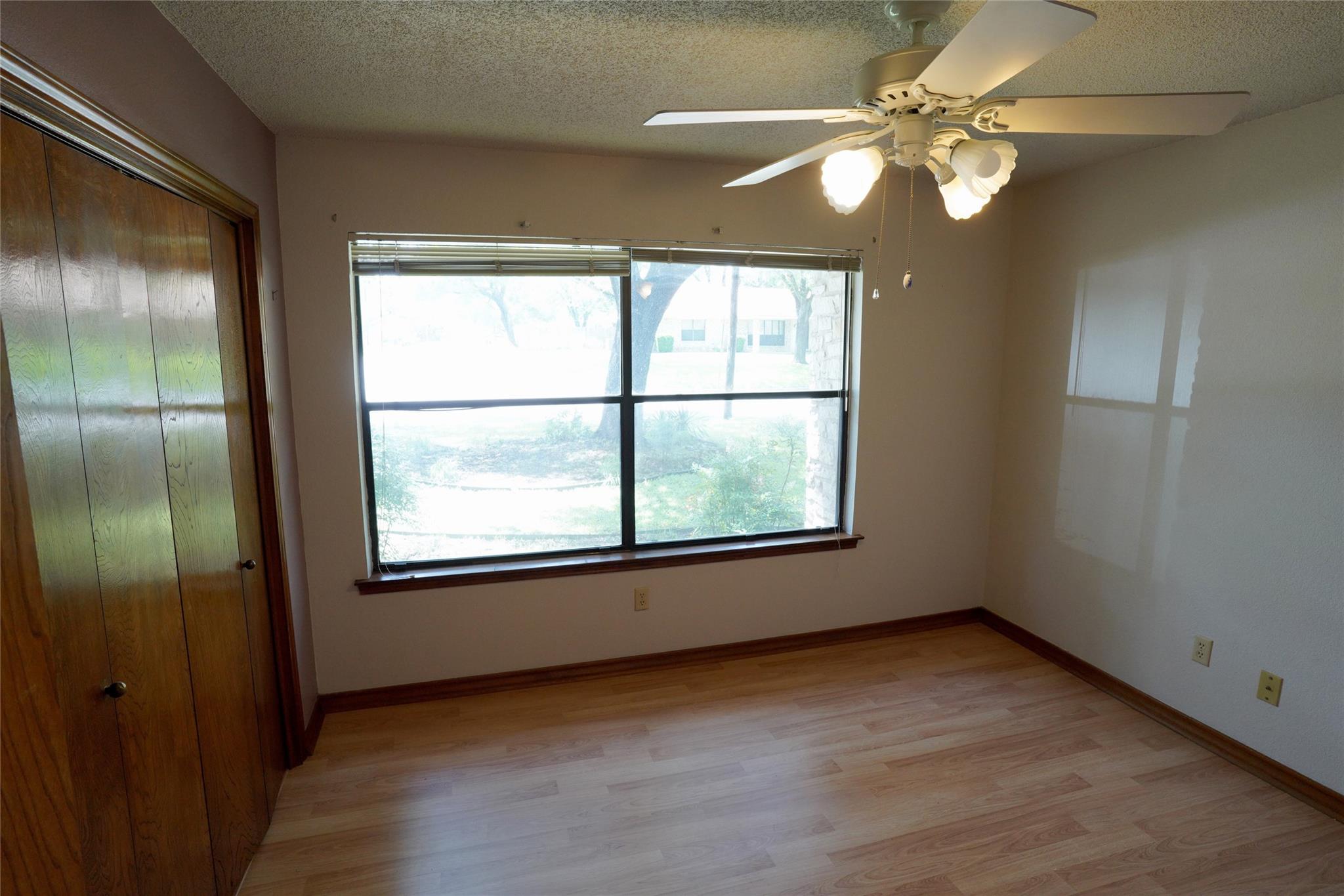 1603 W Creek Loop, Round Rock, TX 78681