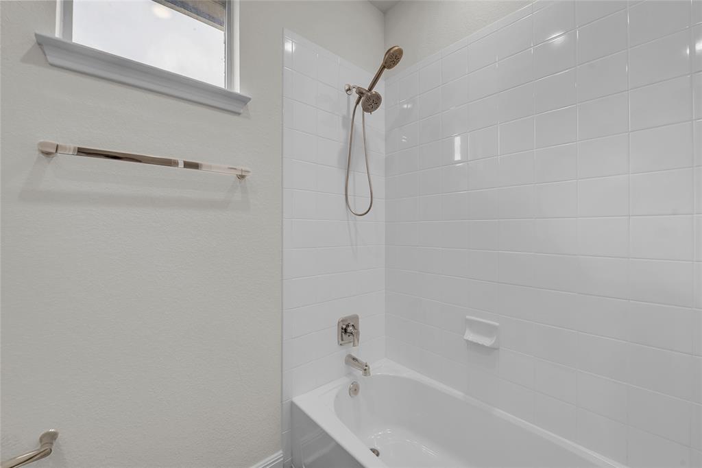 17925 Curio Dr, Pflugerville, TX 78660