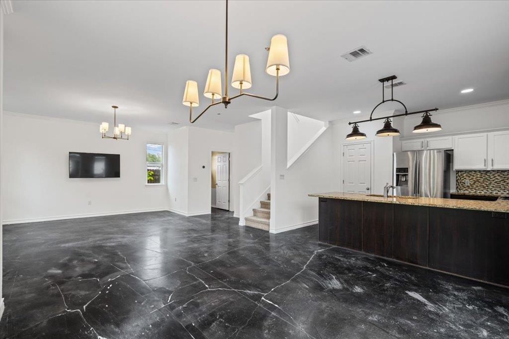 2947 Moss St, Austin, TX 78722