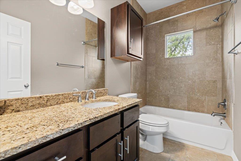 2947 Moss St, Austin, TX 78722