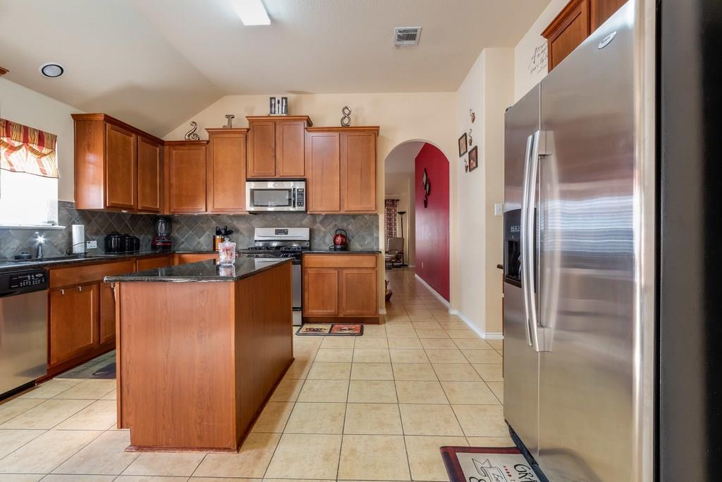 1261 Rainbow Parke Dr, Round Rock, TX 78665