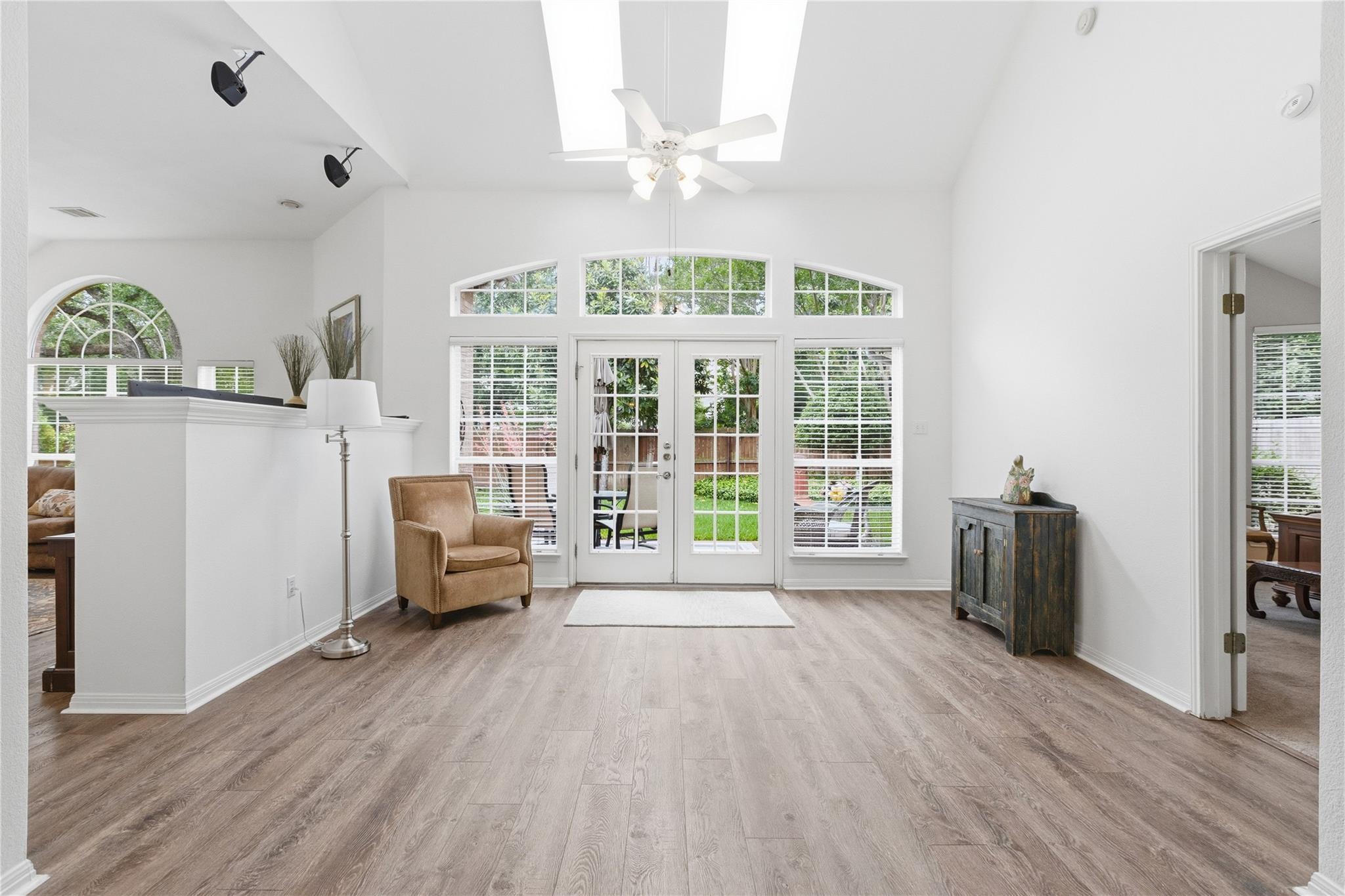 5701 Trelawney Ln, Austin, TX 78739