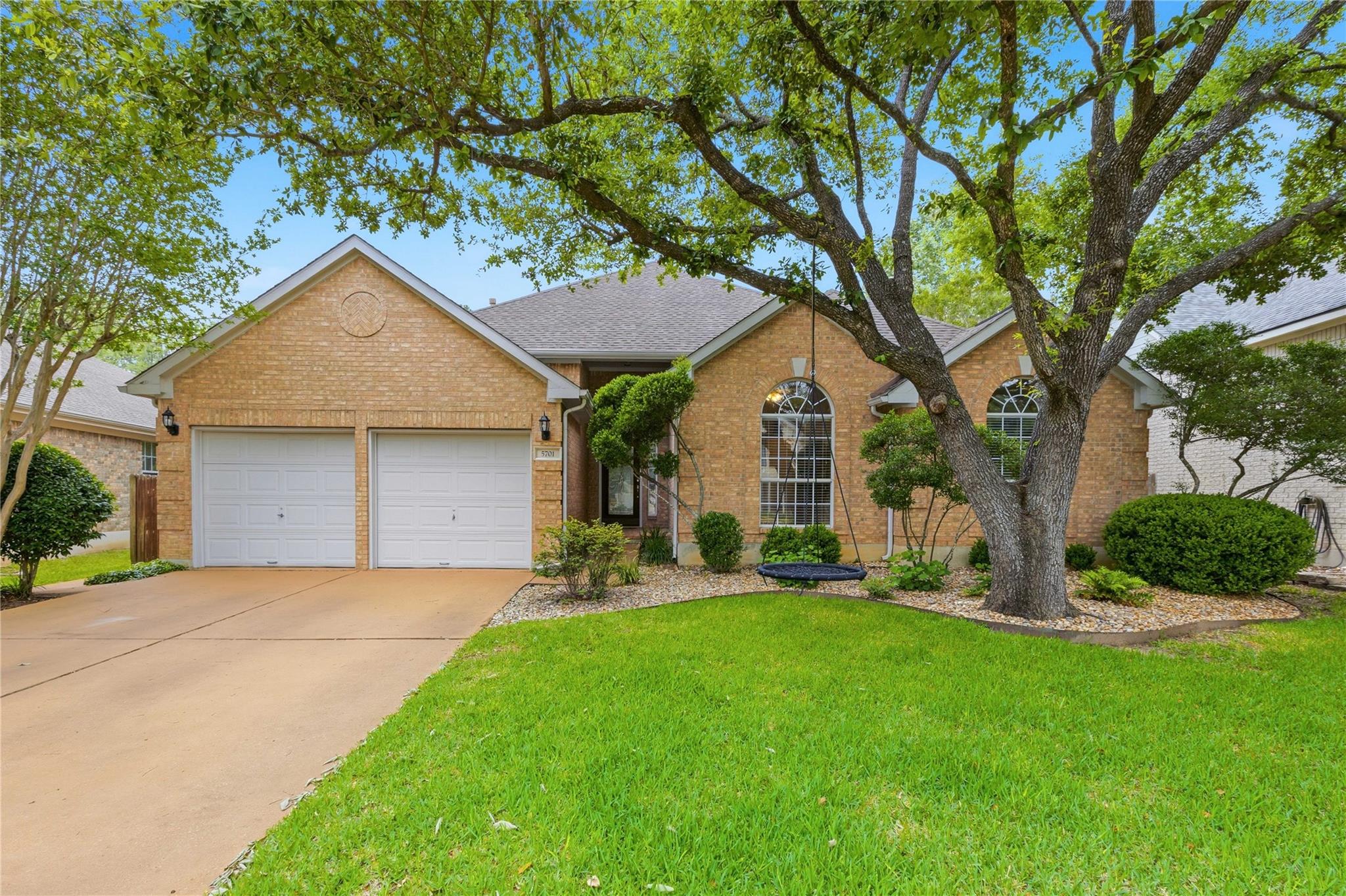 5701 Trelawney Ln, Austin, TX 78739