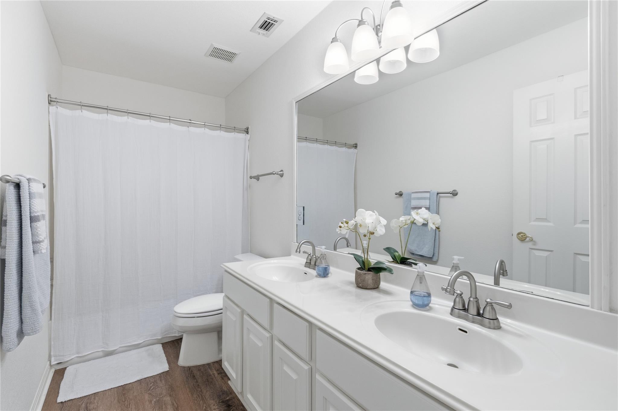 5701 Trelawney Ln, Austin, TX 78739