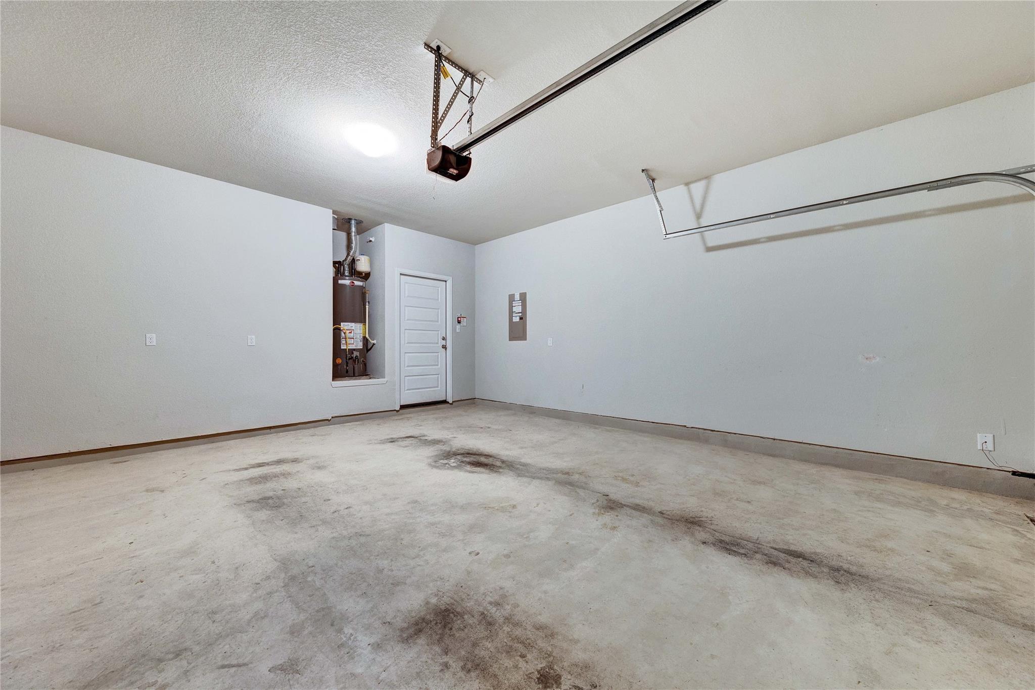 2800 Joe Dimaggio Blvd # 98, Round Rock, TX 78665