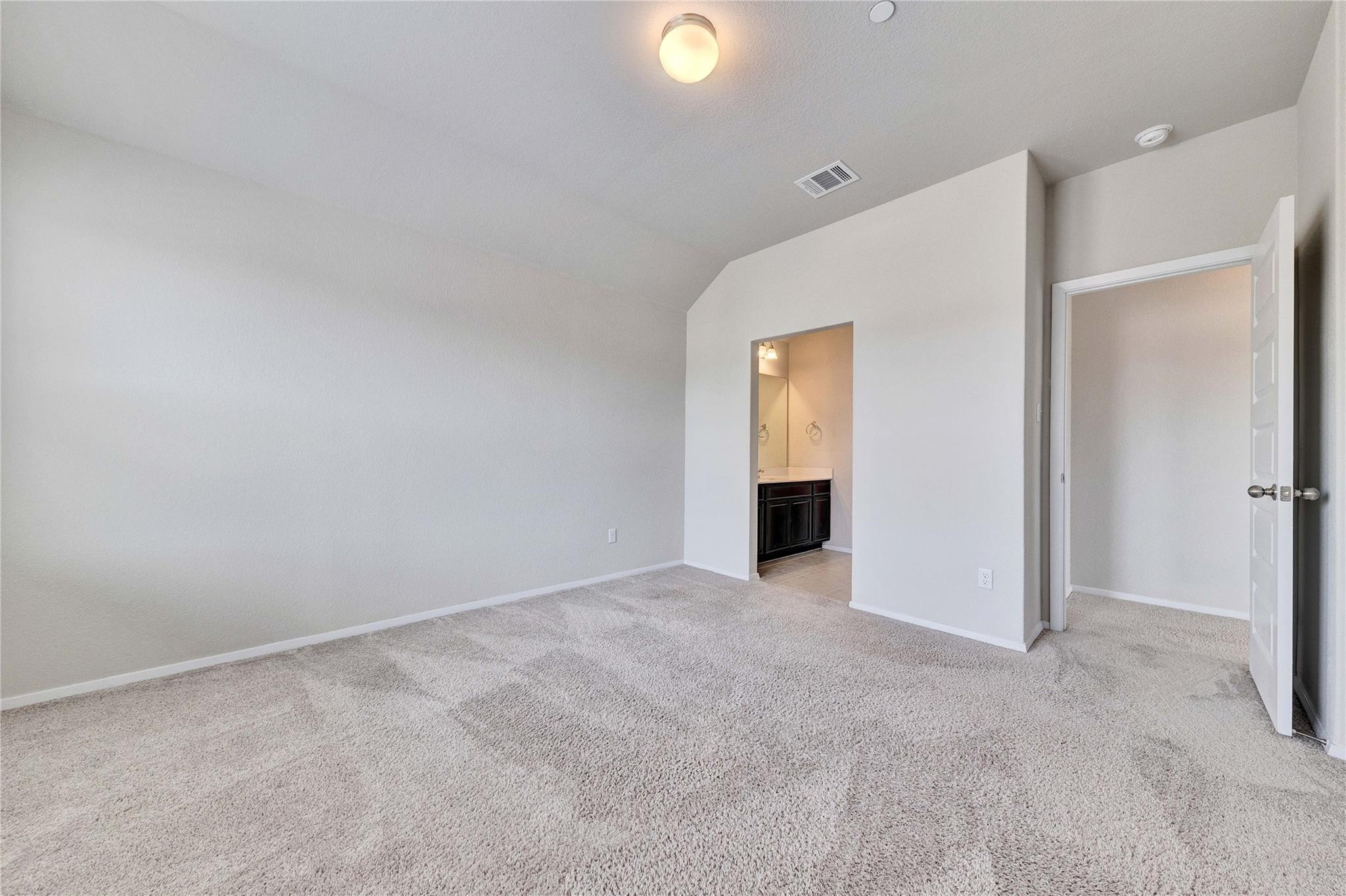 2800 Joe Dimaggio Blvd # 98, Round Rock, TX 78665