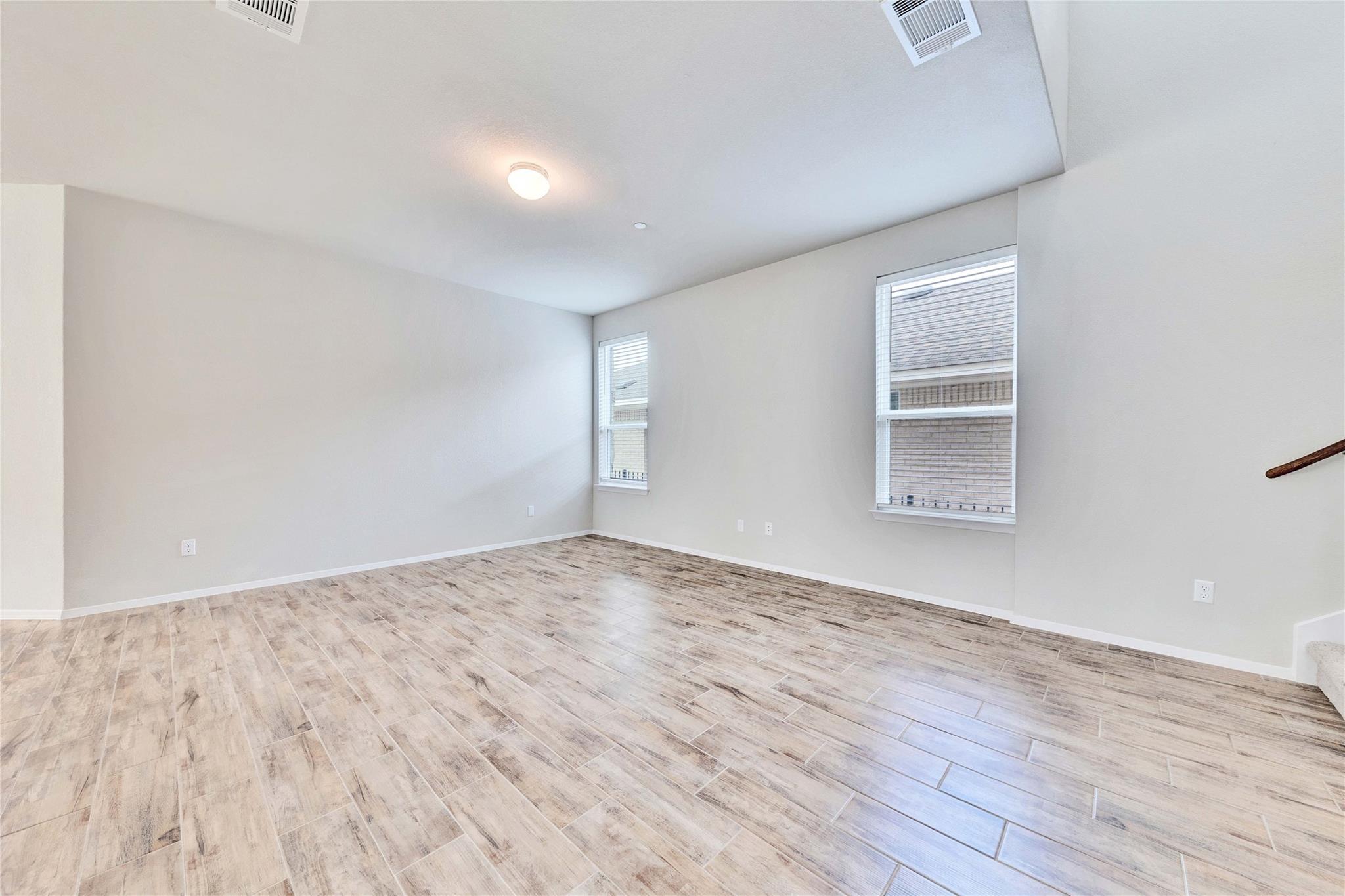2800 Joe Dimaggio Blvd # 98, Round Rock, TX 78665