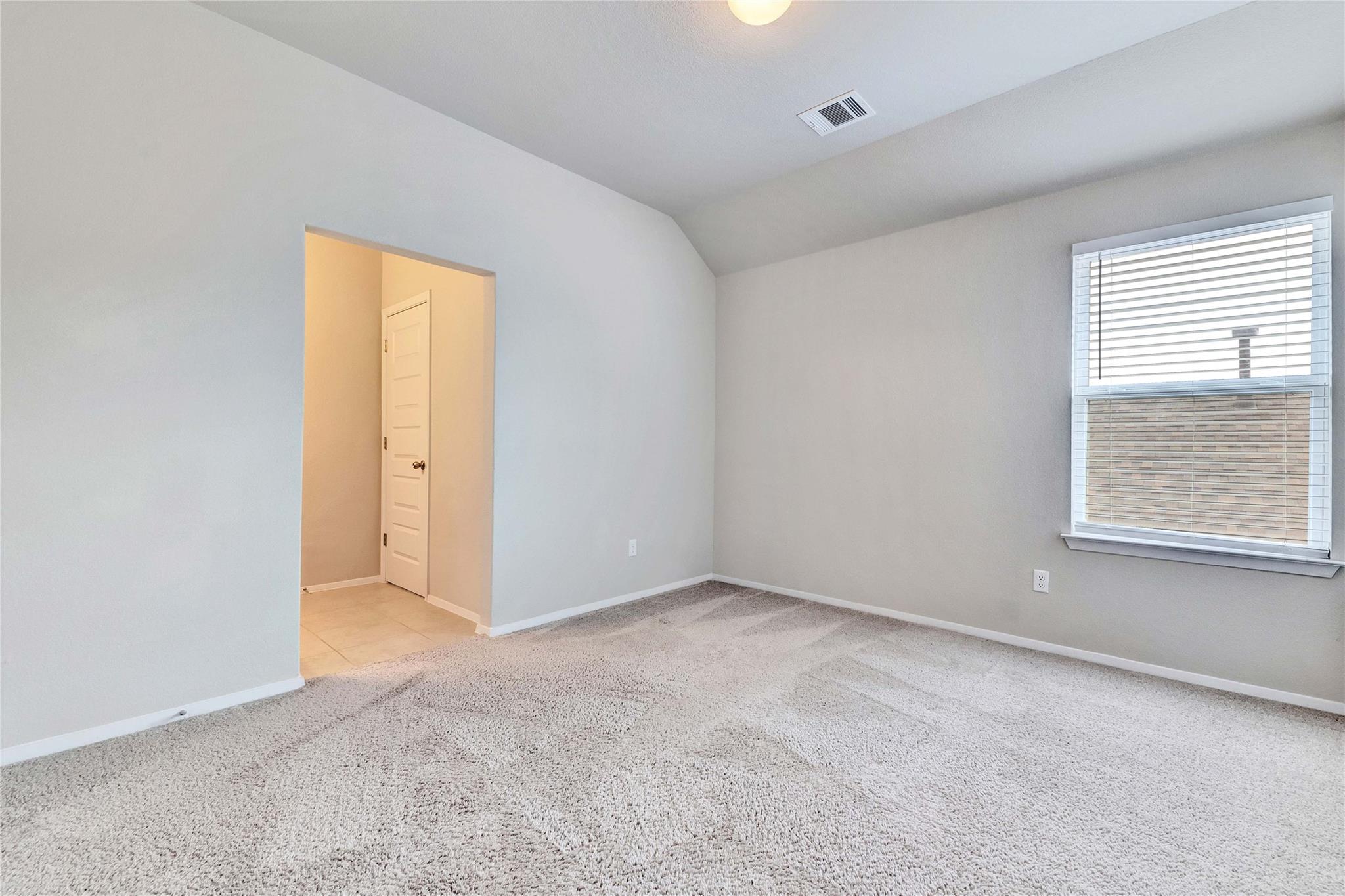 2800 Joe Dimaggio Blvd # 98, Round Rock, TX 78665