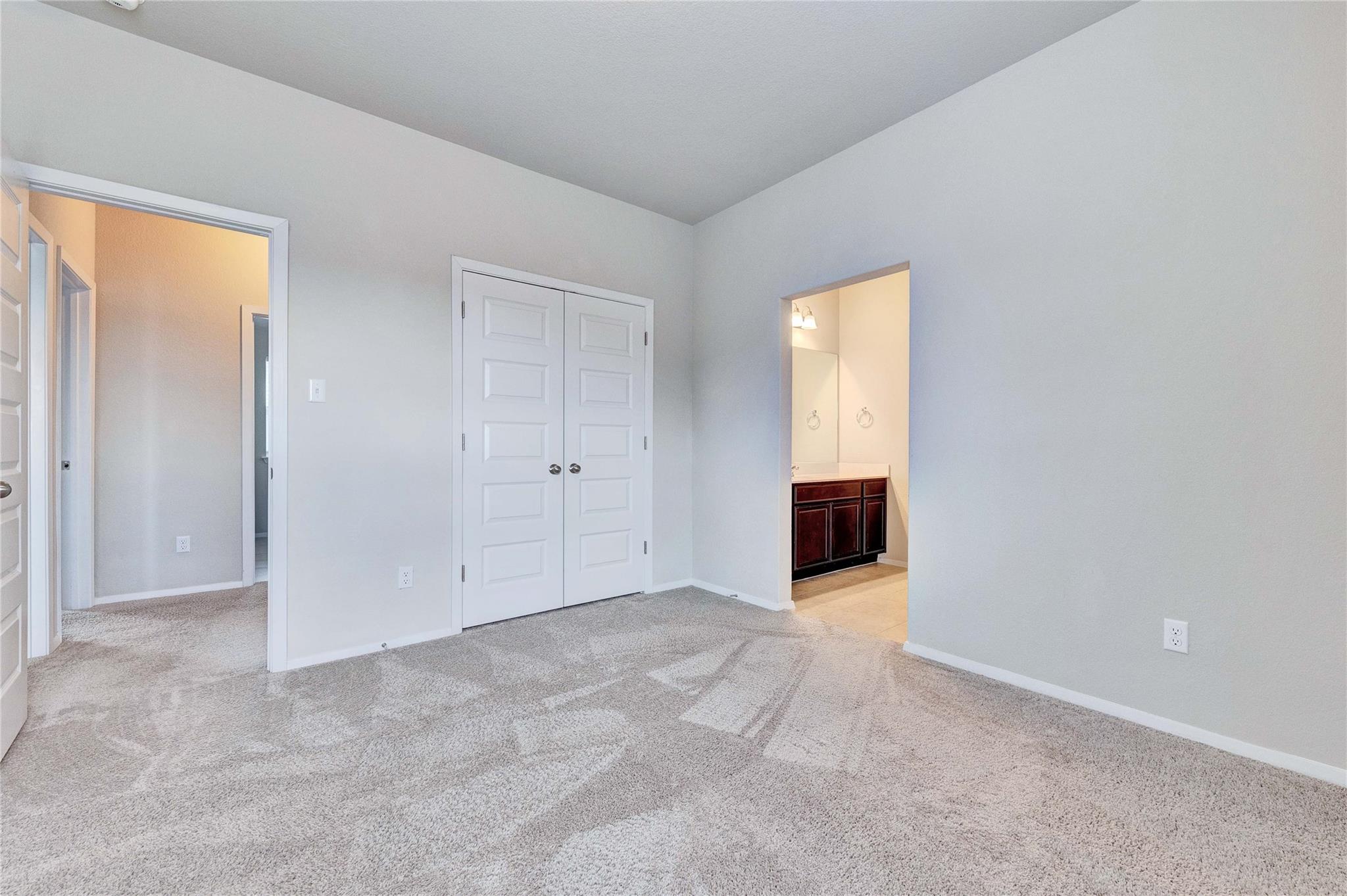 2800 Joe Dimaggio Blvd # 98, Round Rock, TX 78665