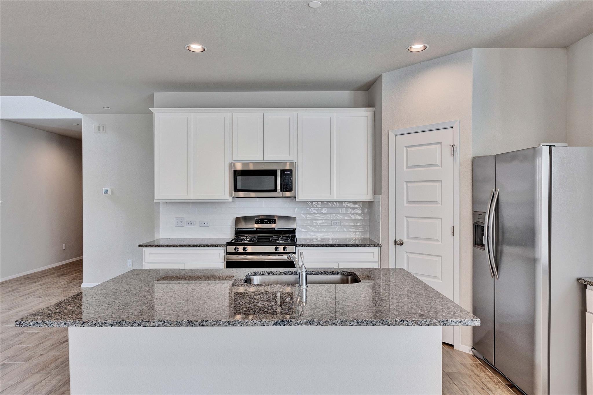 2800 Joe Dimaggio Blvd # 98, Round Rock, TX 78665