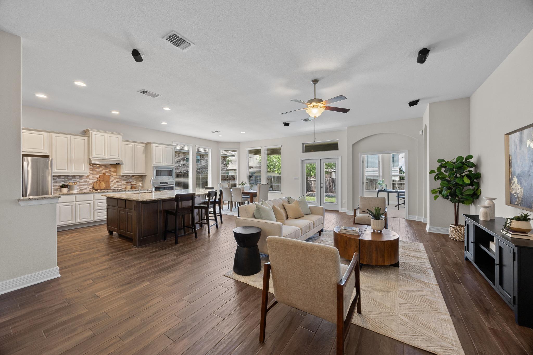 1008 Teravista Xing, Georgetown, TX 78626