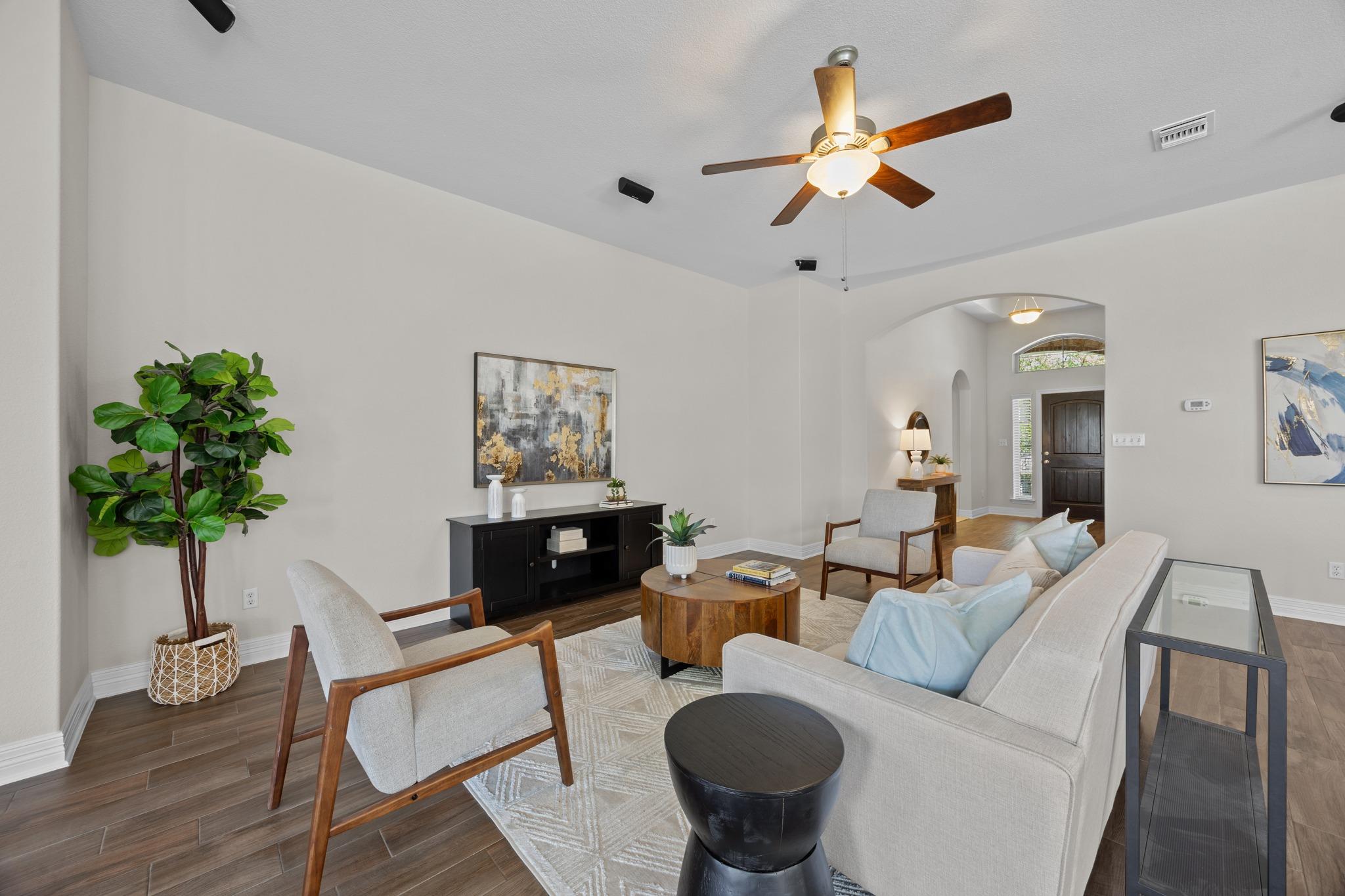 1008 Teravista Xing, Georgetown, TX 78626