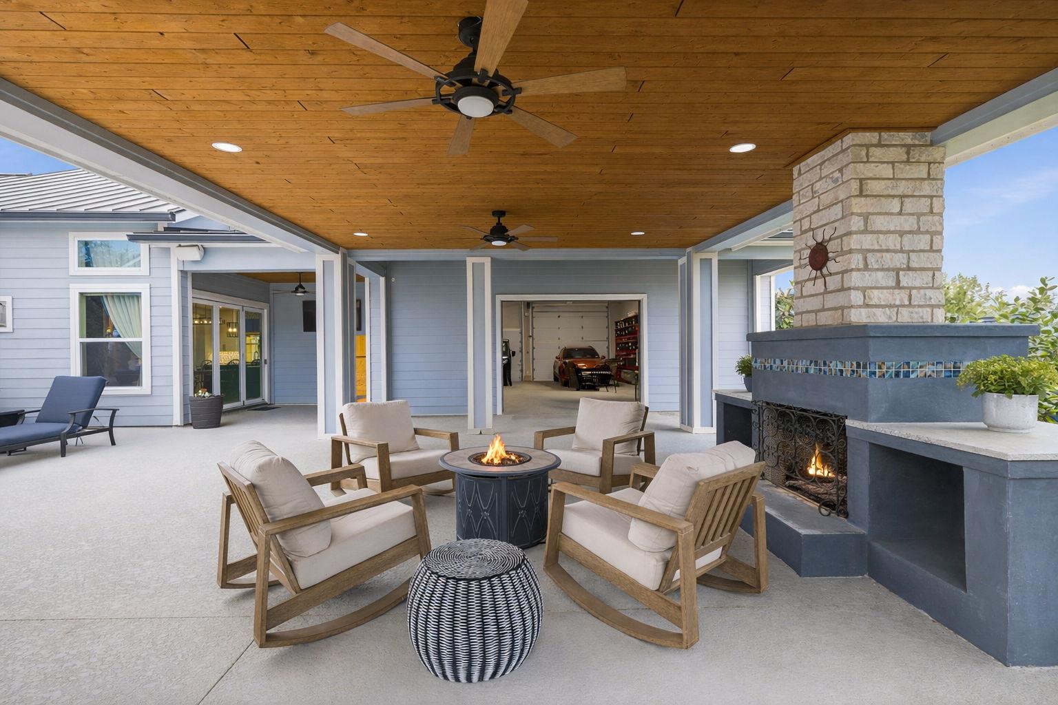 2551 Lakeshore Dr, Canyon Lake, TX 78133