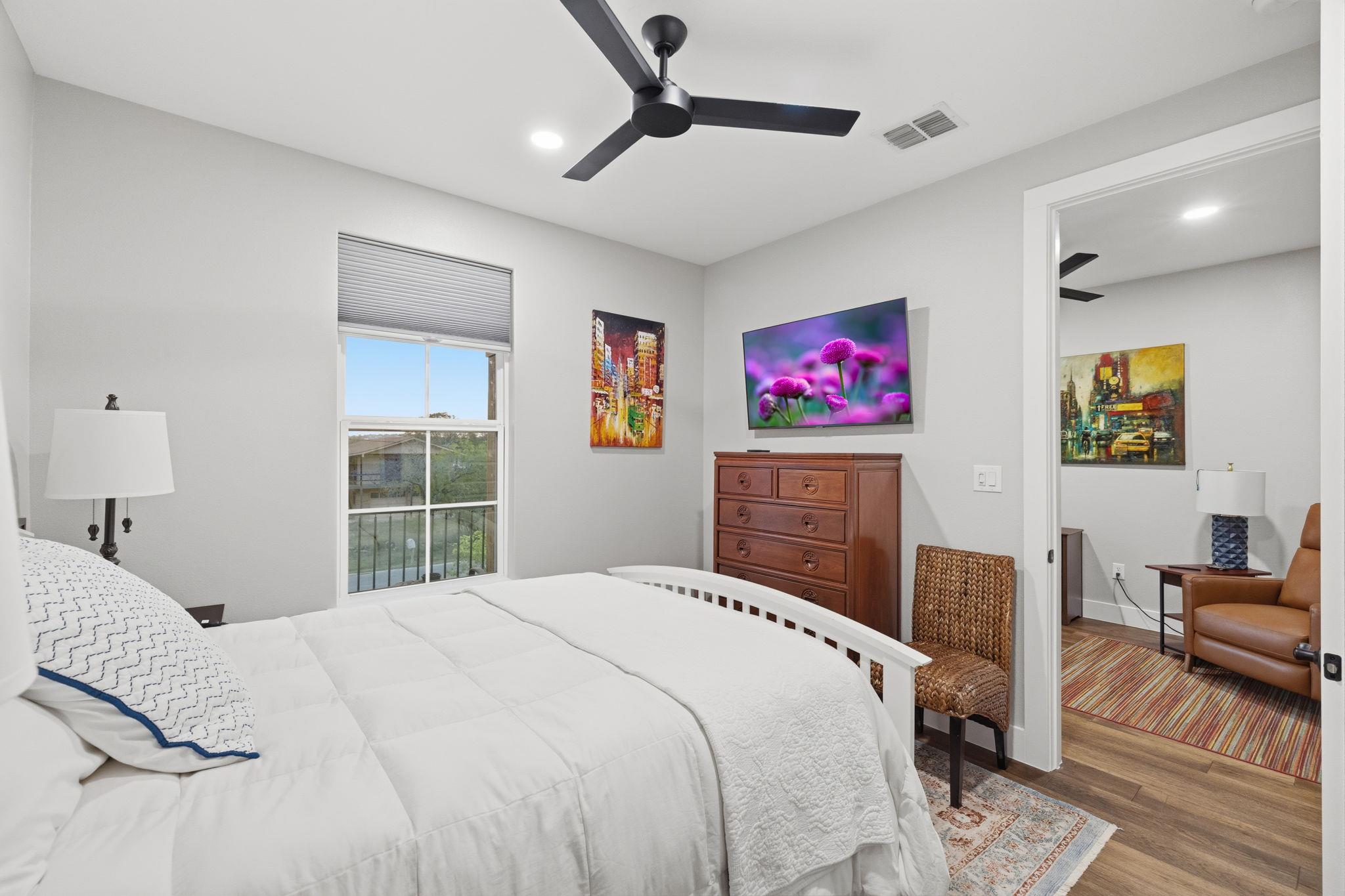 2551 Lakeshore Dr, Canyon Lake, TX 78133